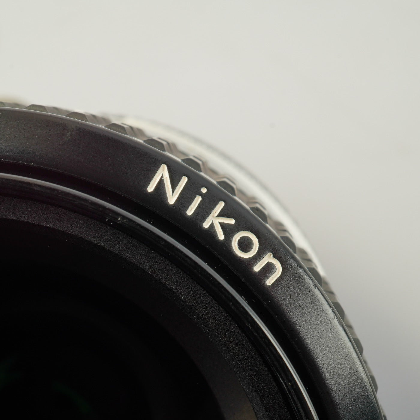 【Overhauled】 Nikon Ai Nikkor 35mm F/2 単焦点レンズ