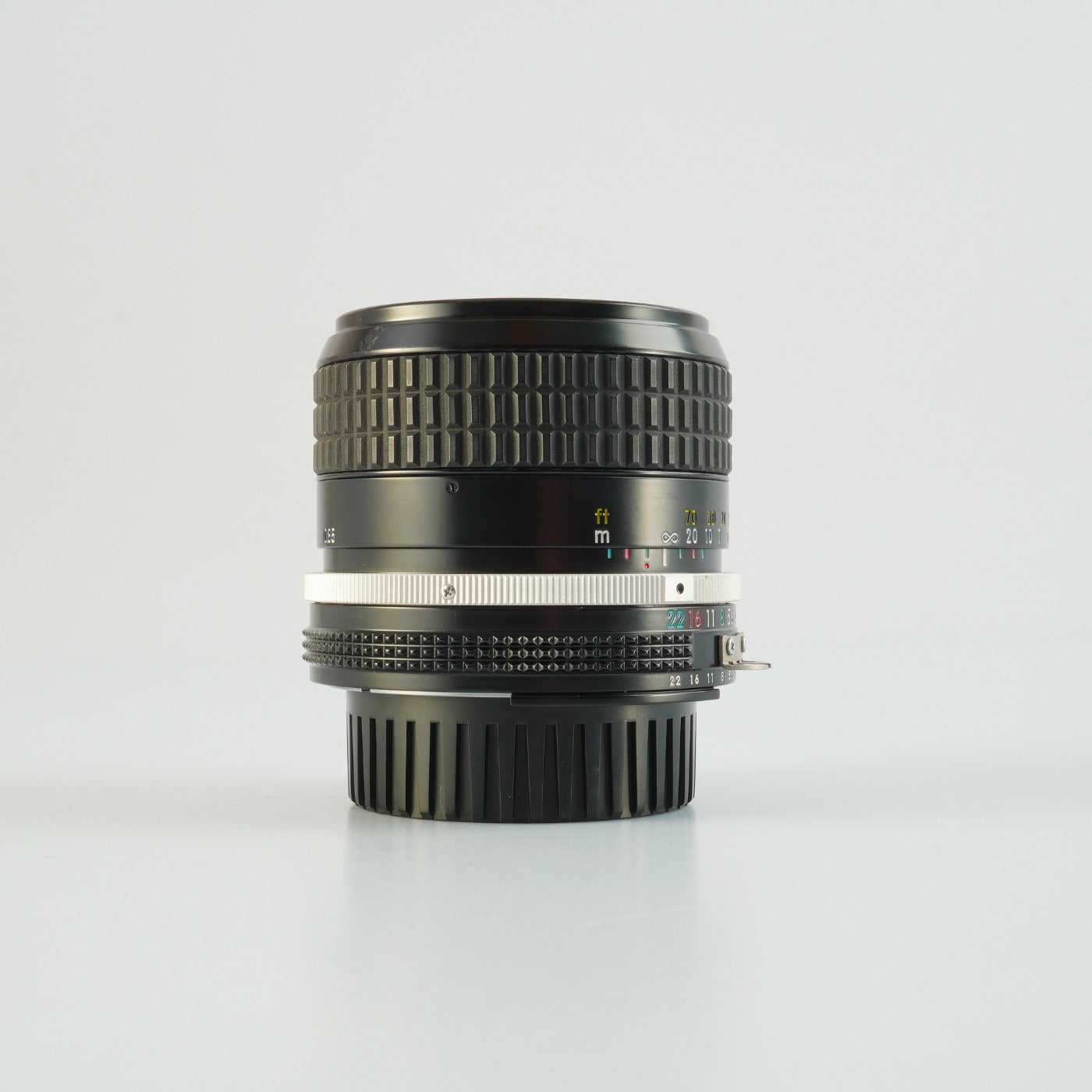 【Serviced】 Nikon Ai NIKKOR 85mm F/2 単焦点レンズ