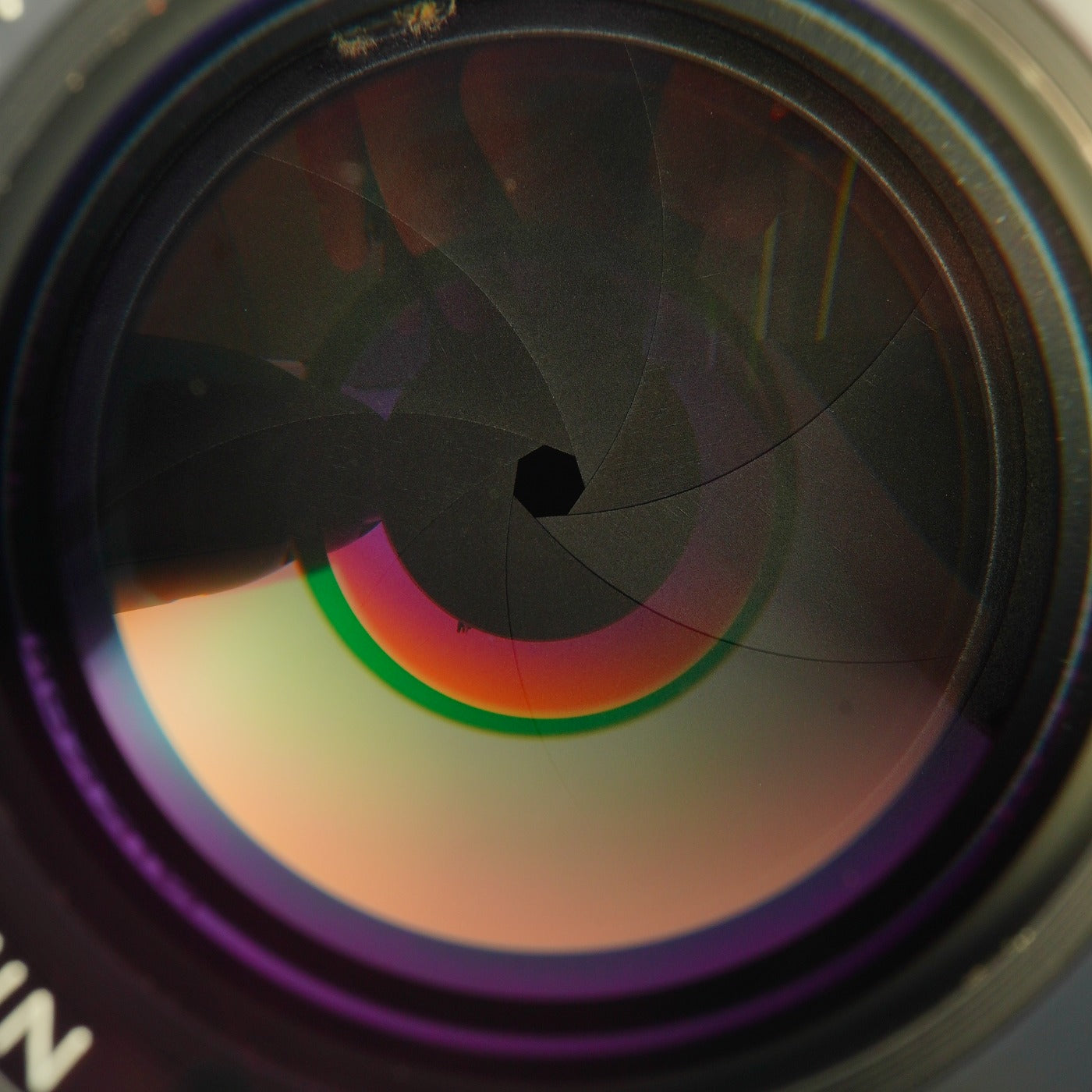 【Serviced】 Nikon Ai NIKKOR 85mm F/2 単焦点レンズ