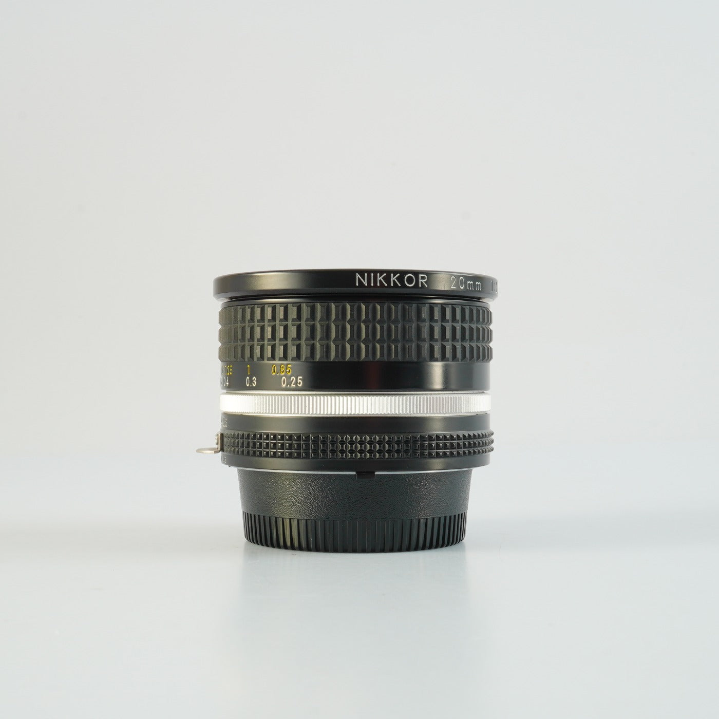 【Serviced】 Nikon Ai-S NIKKOR 20mm F/2.8 単焦点レンズ