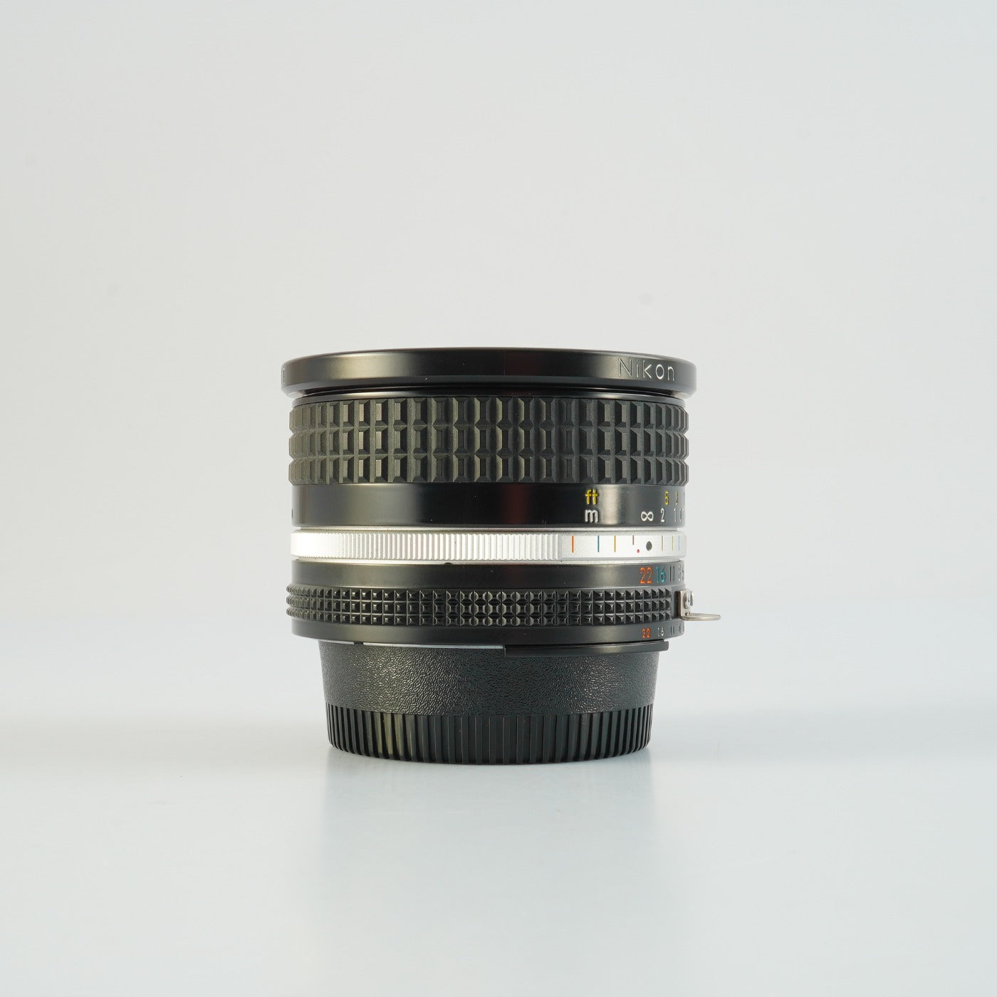 【Serviced】 Nikon Ai-S NIKKOR 20mm F/2.8 単焦点レンズ