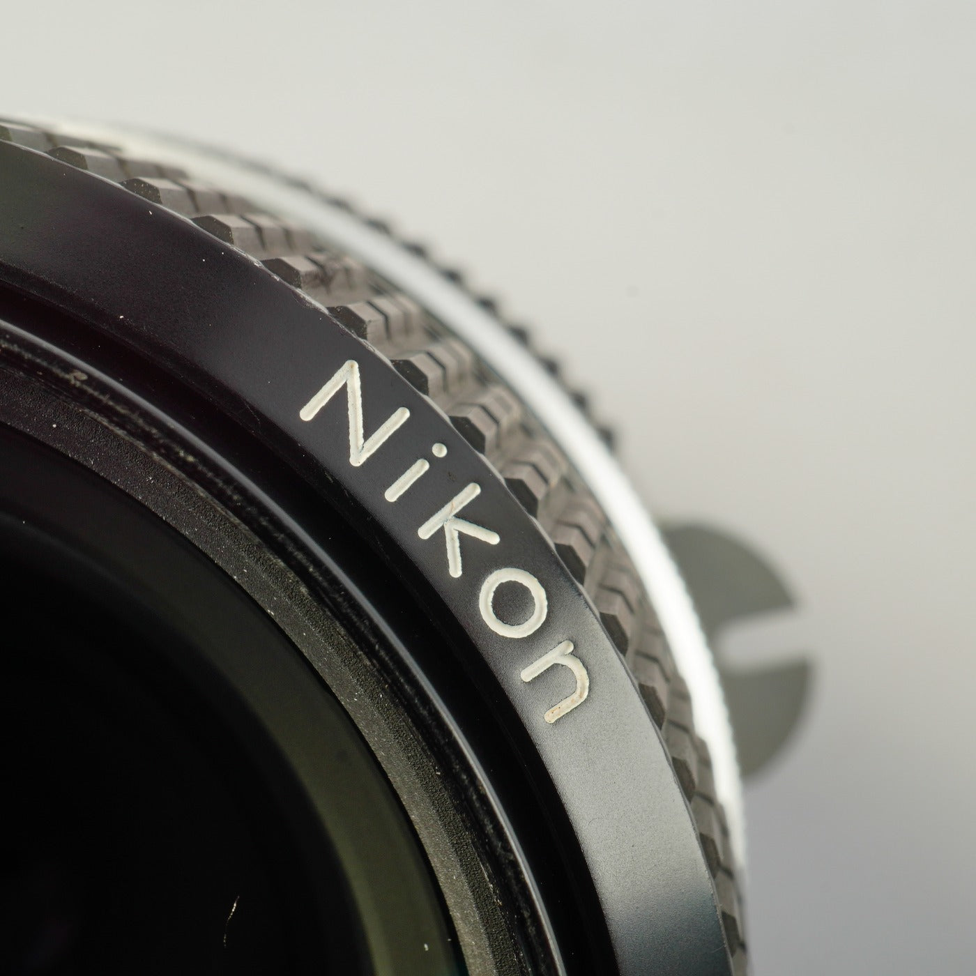 Nikon 非Ai NIKKOR 28mm F/3.5 単焦点レンズ