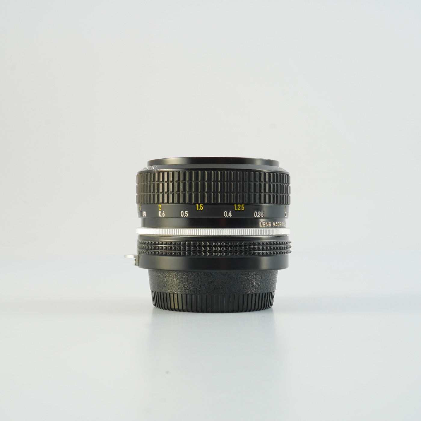 Nikon 非Ai NIKKOR 28mm F/3.5 単焦点レンズ