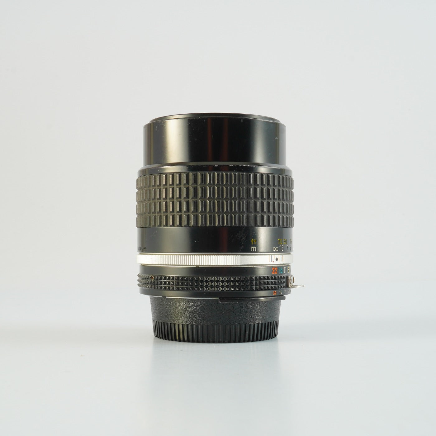 【Serviced】 Nikon Ai-S NIKKOR 105mm F/2.5 単焦点レンズ