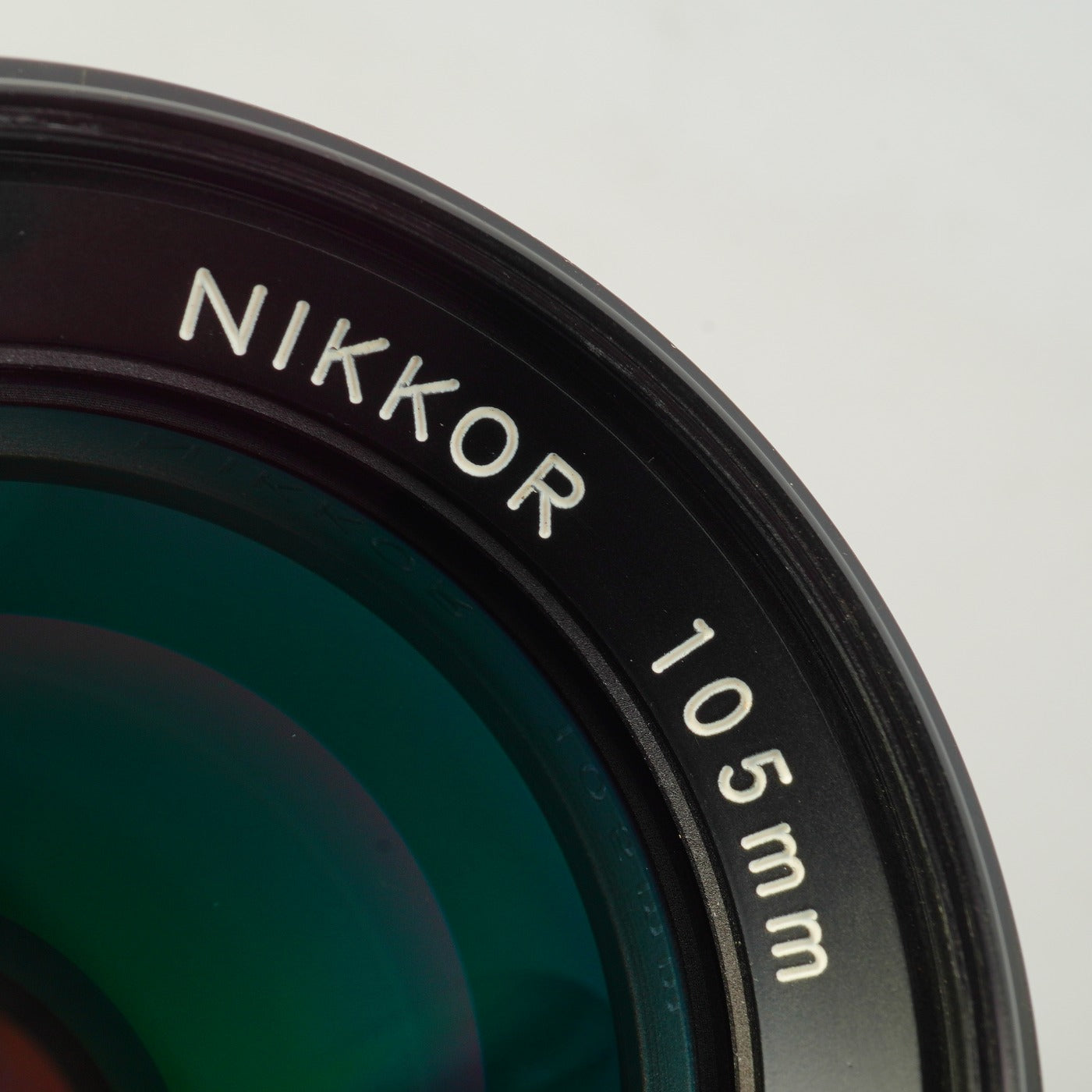 【Serviced】 Nikon Ai-S NIKKOR 105mm F/2.5 単焦点レンズ
