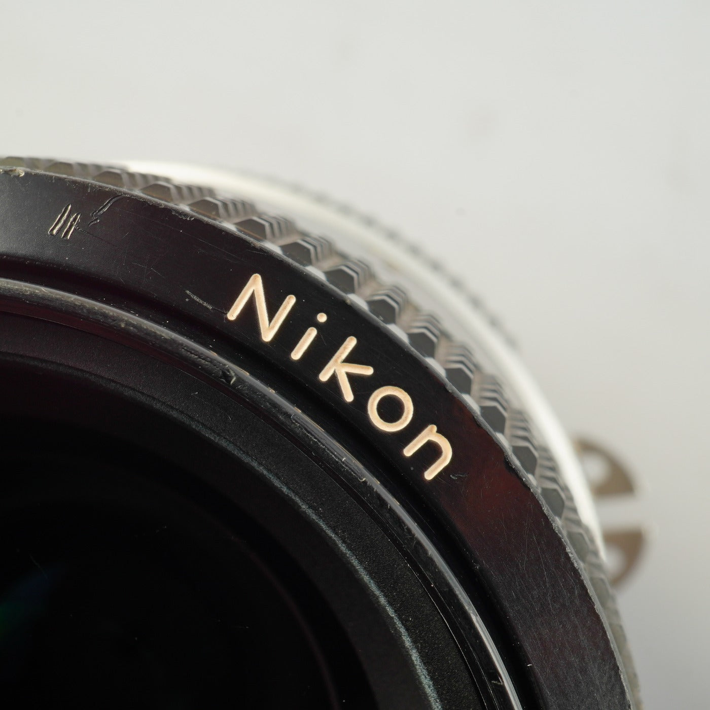 【Serviced】 Nikon Ai Nikkor 35mm F/2 単焦点レンズ