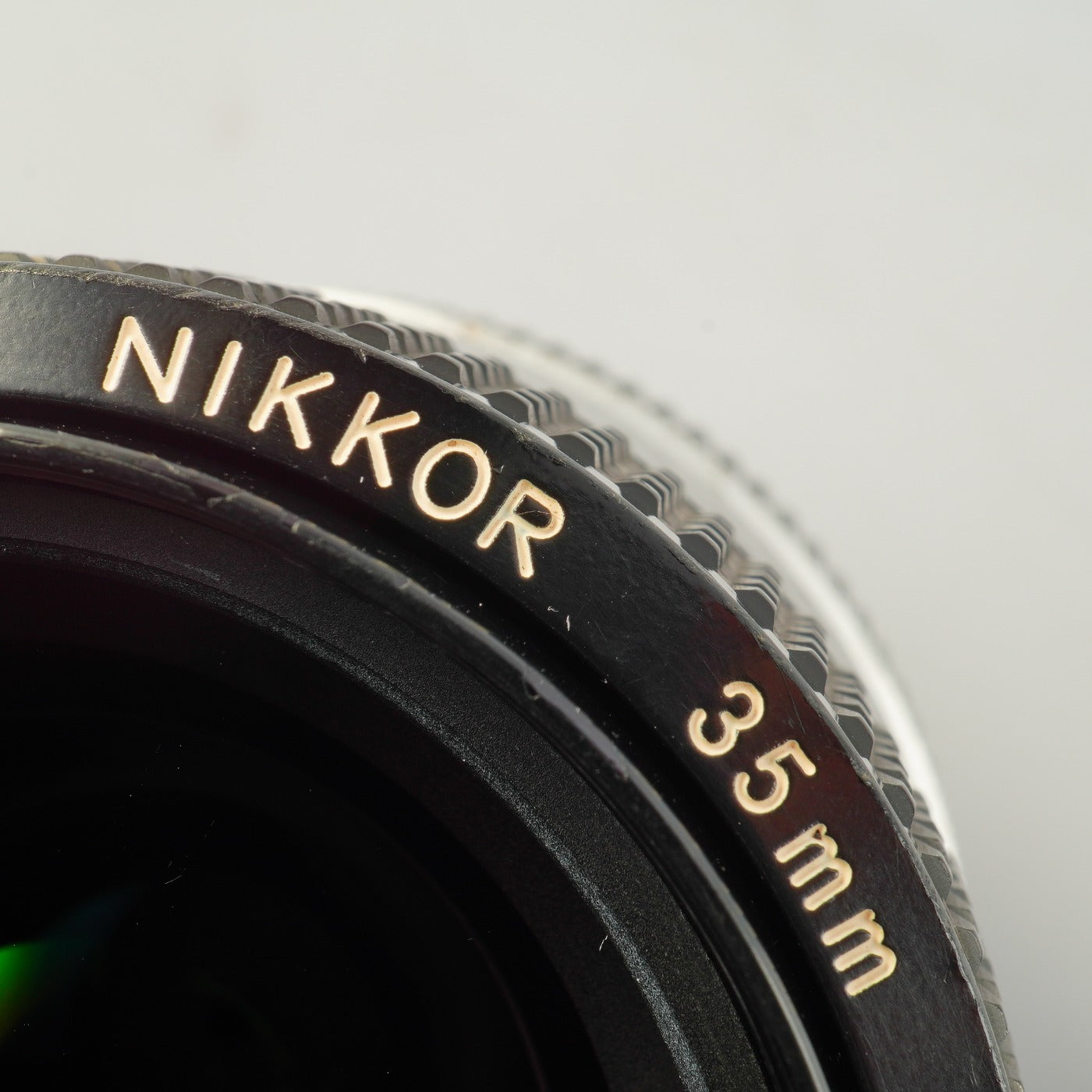【Serviced】 Nikon Ai Nikkor 35mm F/2 単焦点レンズ