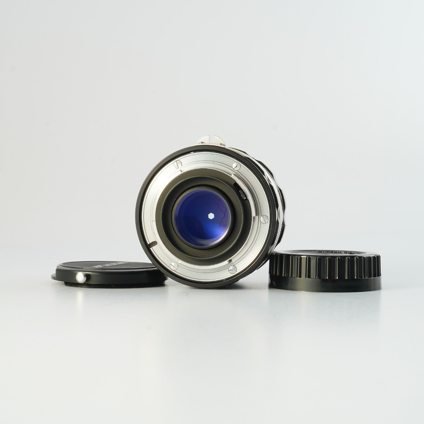 【Serviced】 Nikon 非Ai NIKKOR-P Auto 105mm F/2.5 単焦点レンズ