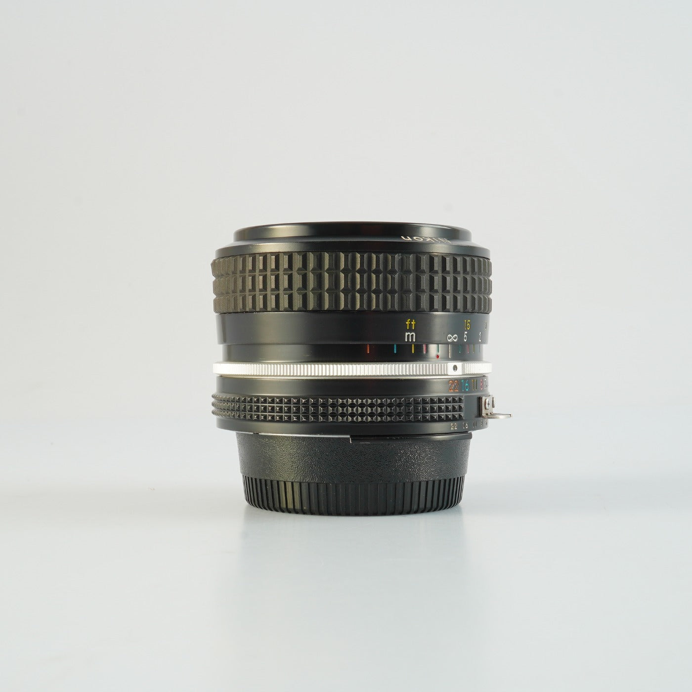 【Serviced】 Nikon Ai Nikkor 28mm F/2.8 単焦点レンズ