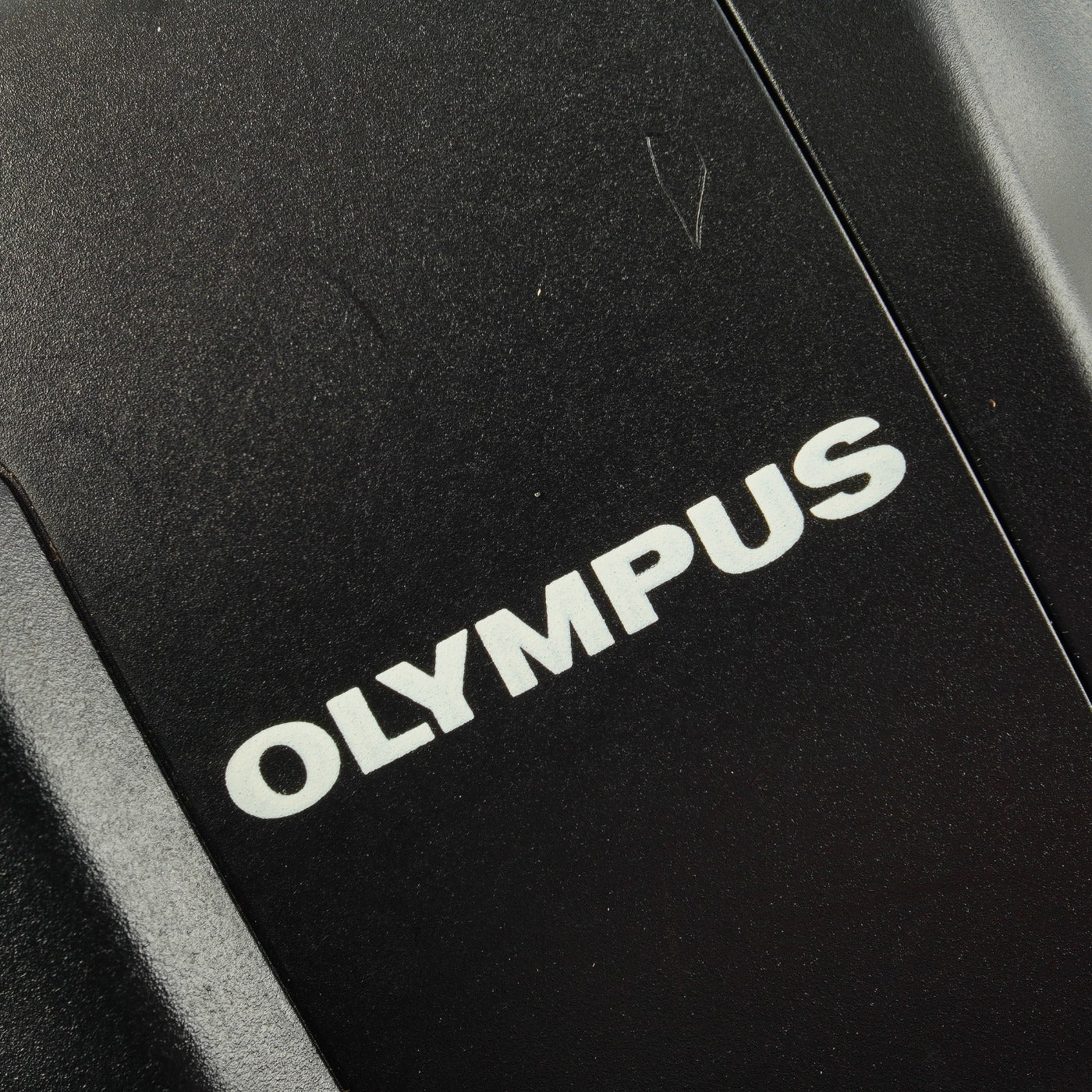 OLYMPUS AM-100 QUARTZDATE 35mm F/3.5 コンパクトフィルムカメラ