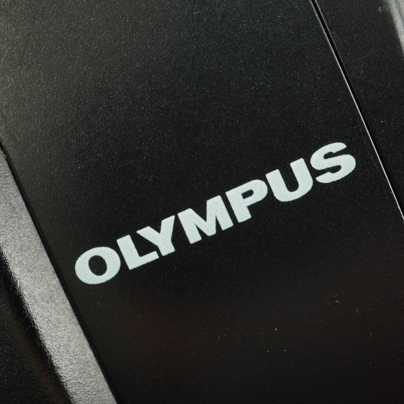OLYMPUS AM-100 QUARTZDATE 35mm F/3.5 コンパクトフィルムカメラ