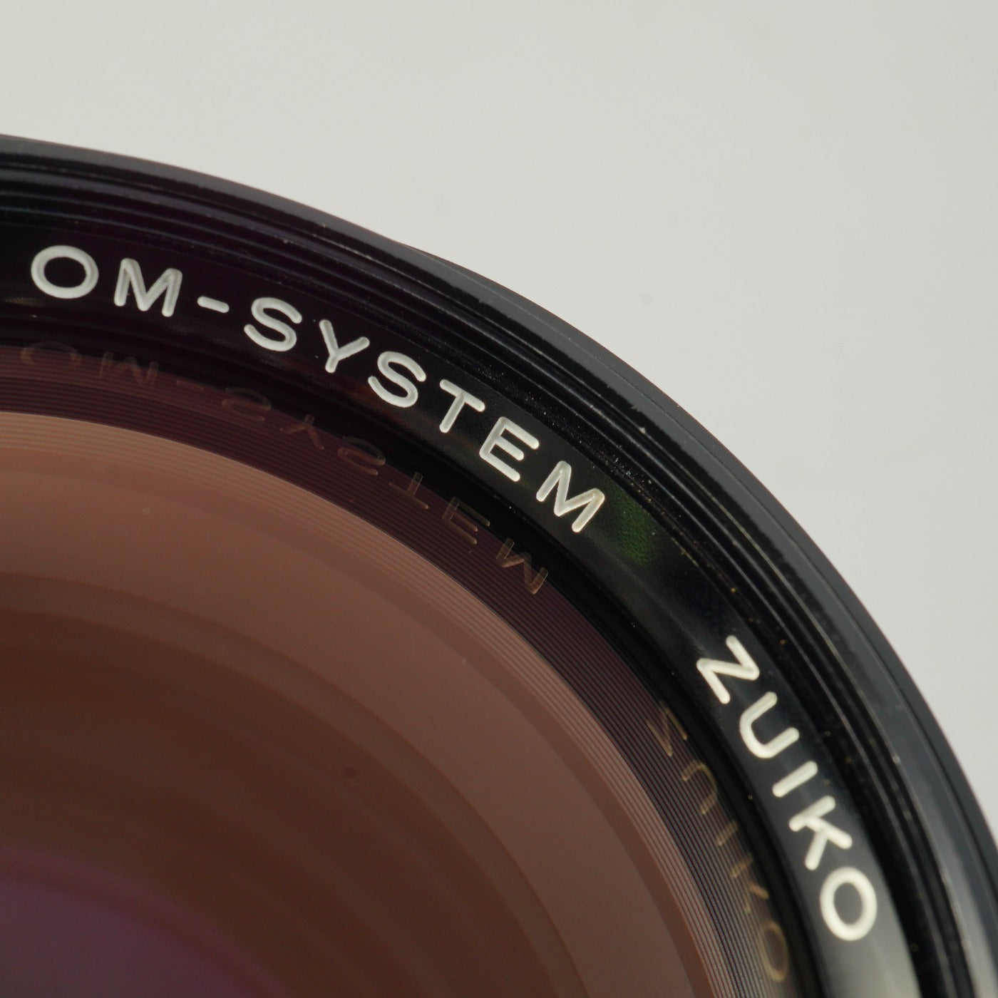 OLYMPUS OM-SYSTEM ZUIKO MC AUTO-T 200mm F/4 単焦点レンズ