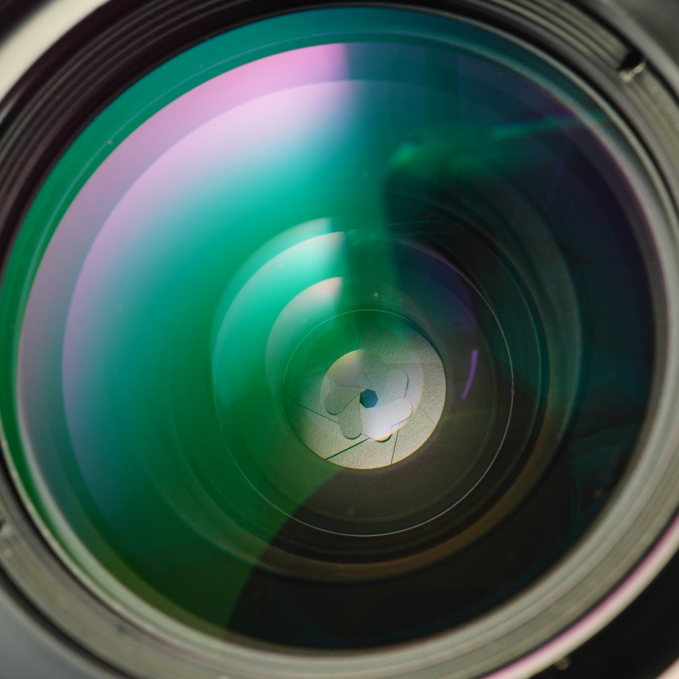 【Serviced】 Nikon Ai Nikkor 28mm F/2.8 単焦点レンズ