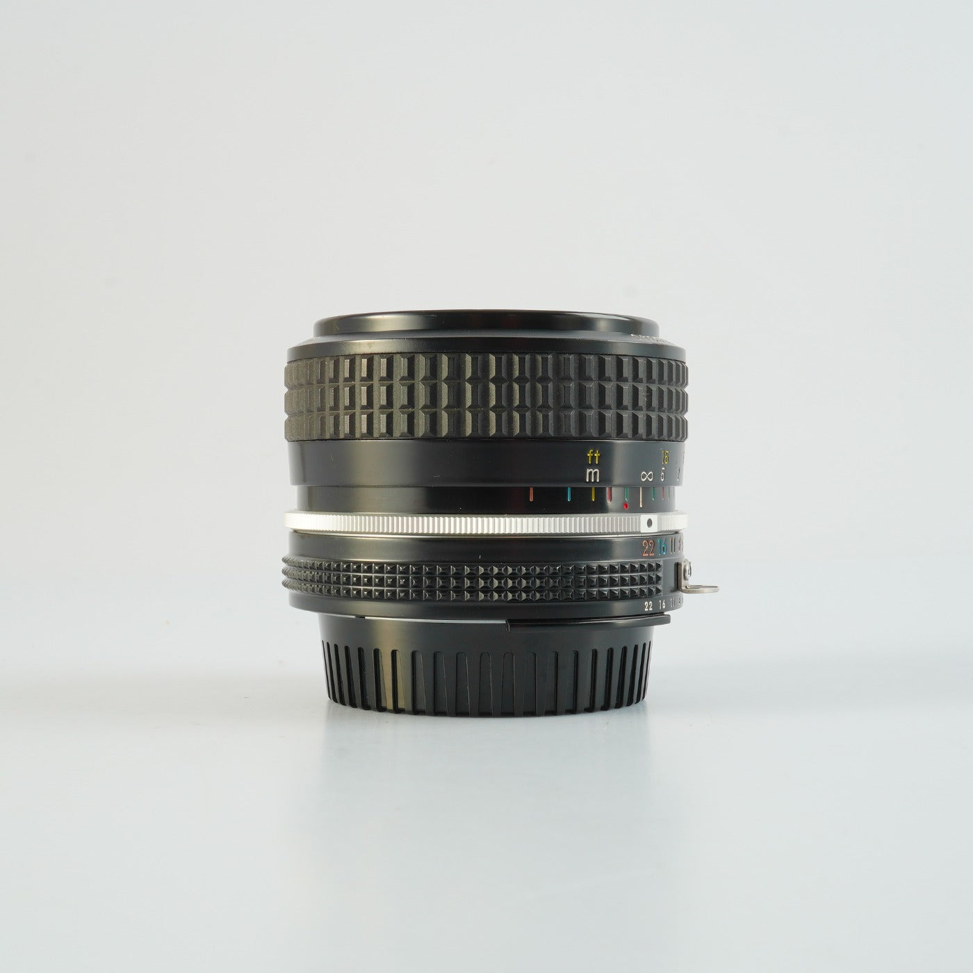 Nikon Ai Nikkor 28mm F/2.8 単焦点レンズ