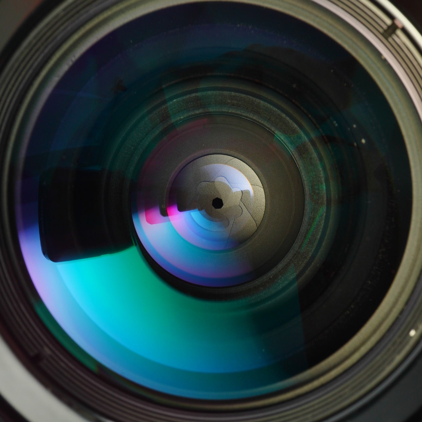 Nikon Ai Nikkor 28mm F/2.8 単焦点レンズ