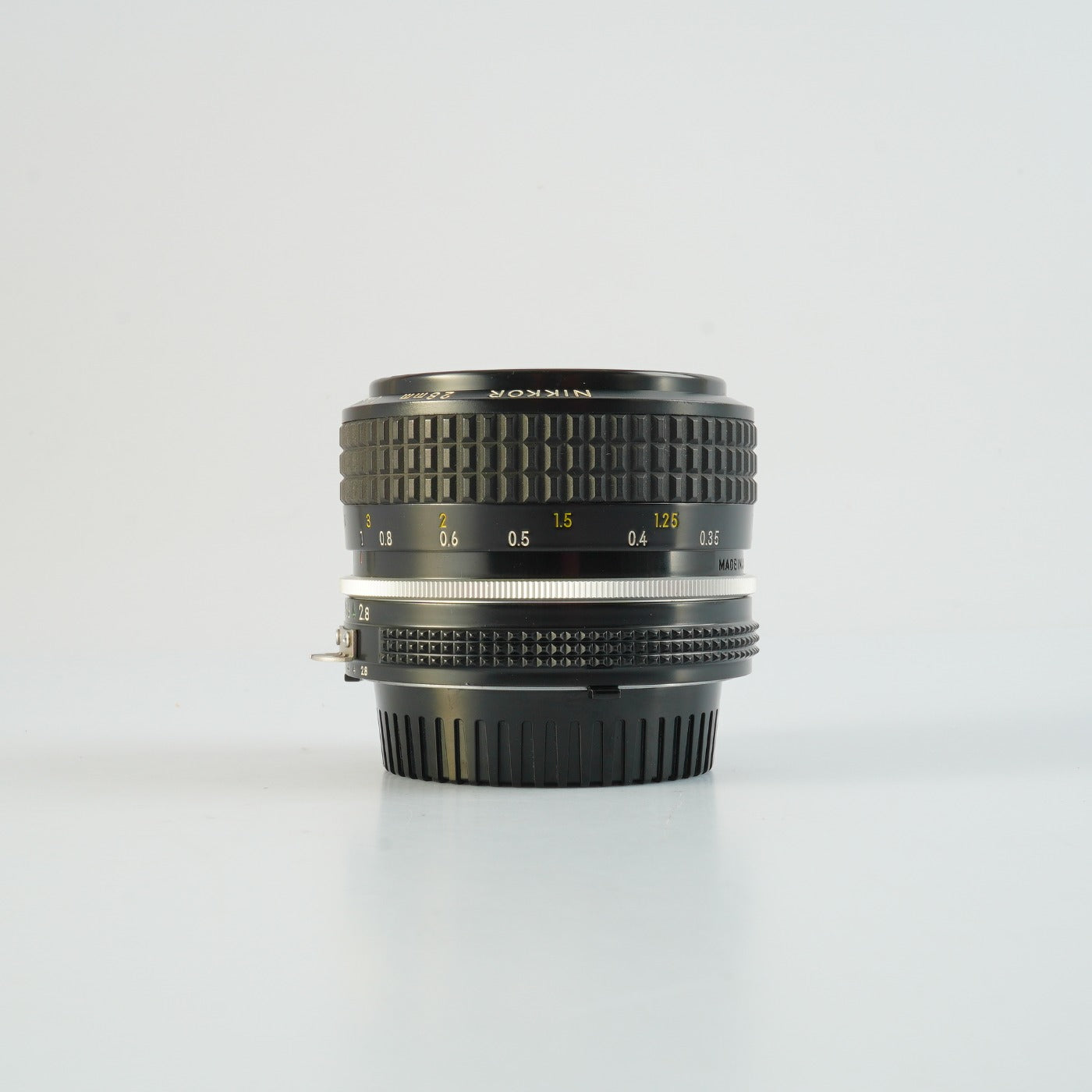 Nikon Ai Nikkor 28mm F/2.8 単焦点レンズ