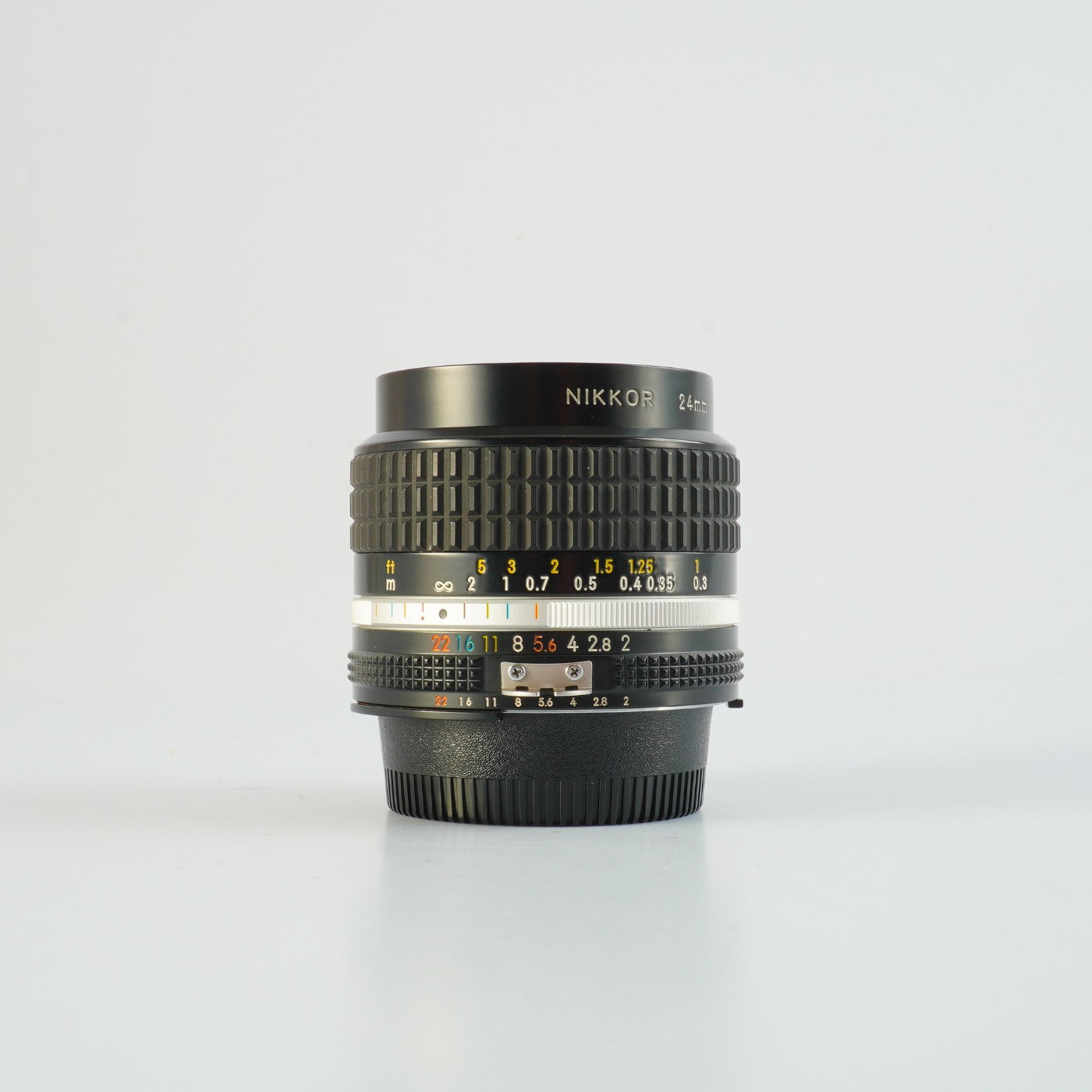 【Serviced】 Nikon Ai-S NIKKOR 24mm F/2 単焦点レンズ