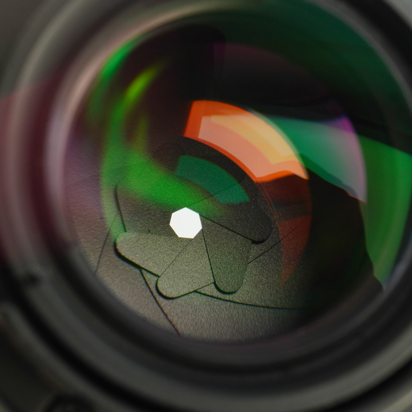 【Serviced】 Nikon Ai-S NIKKOR 24mm F/2 単焦点レンズ