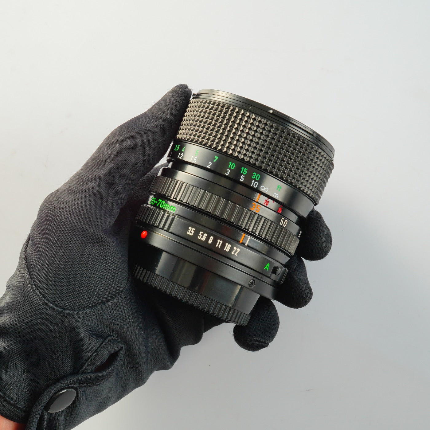 Canon FD 35-70mm F/3.5-4.5 ズームレンズ
