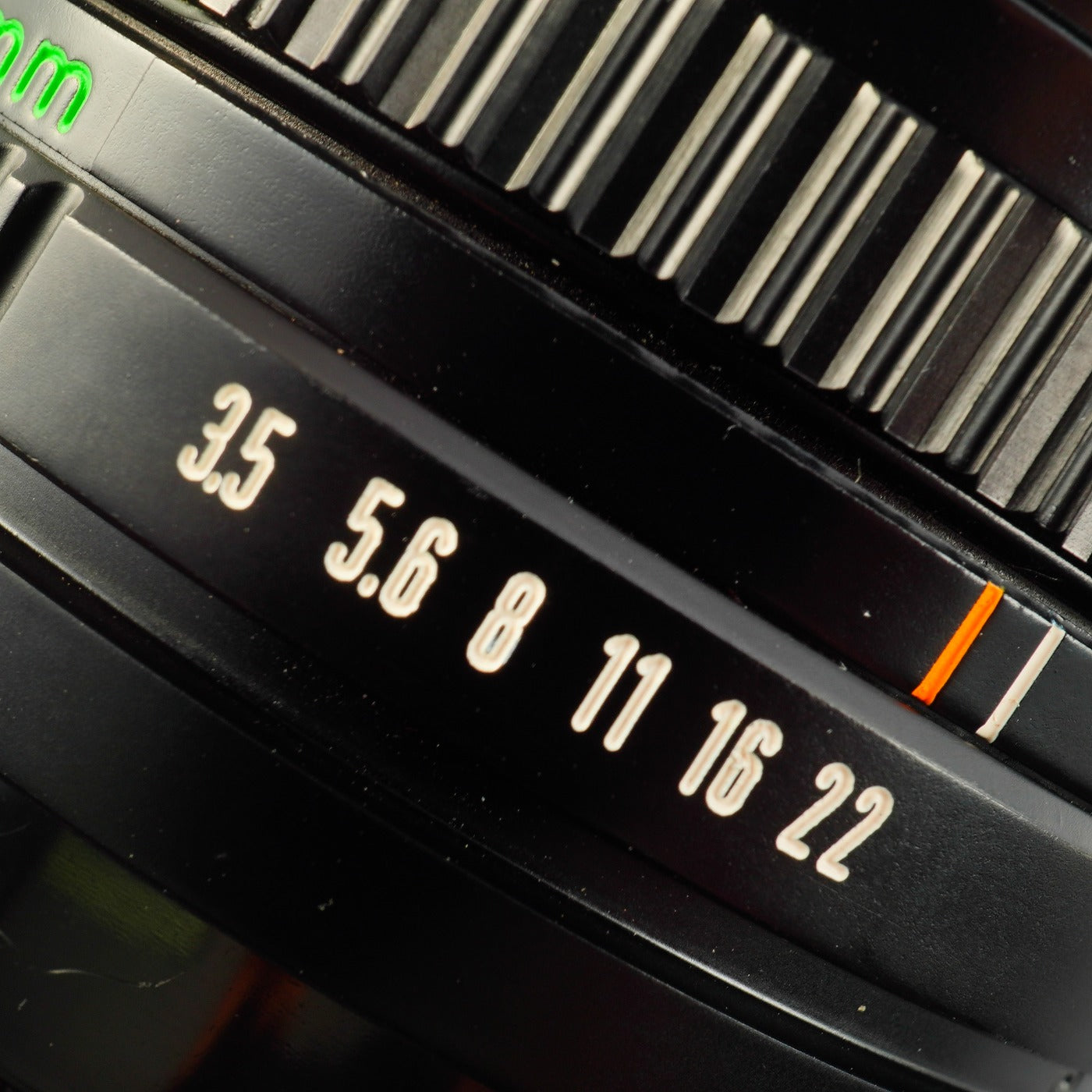 Canon FD 35-70mm F/3.5-4.5 ズームレンズ
