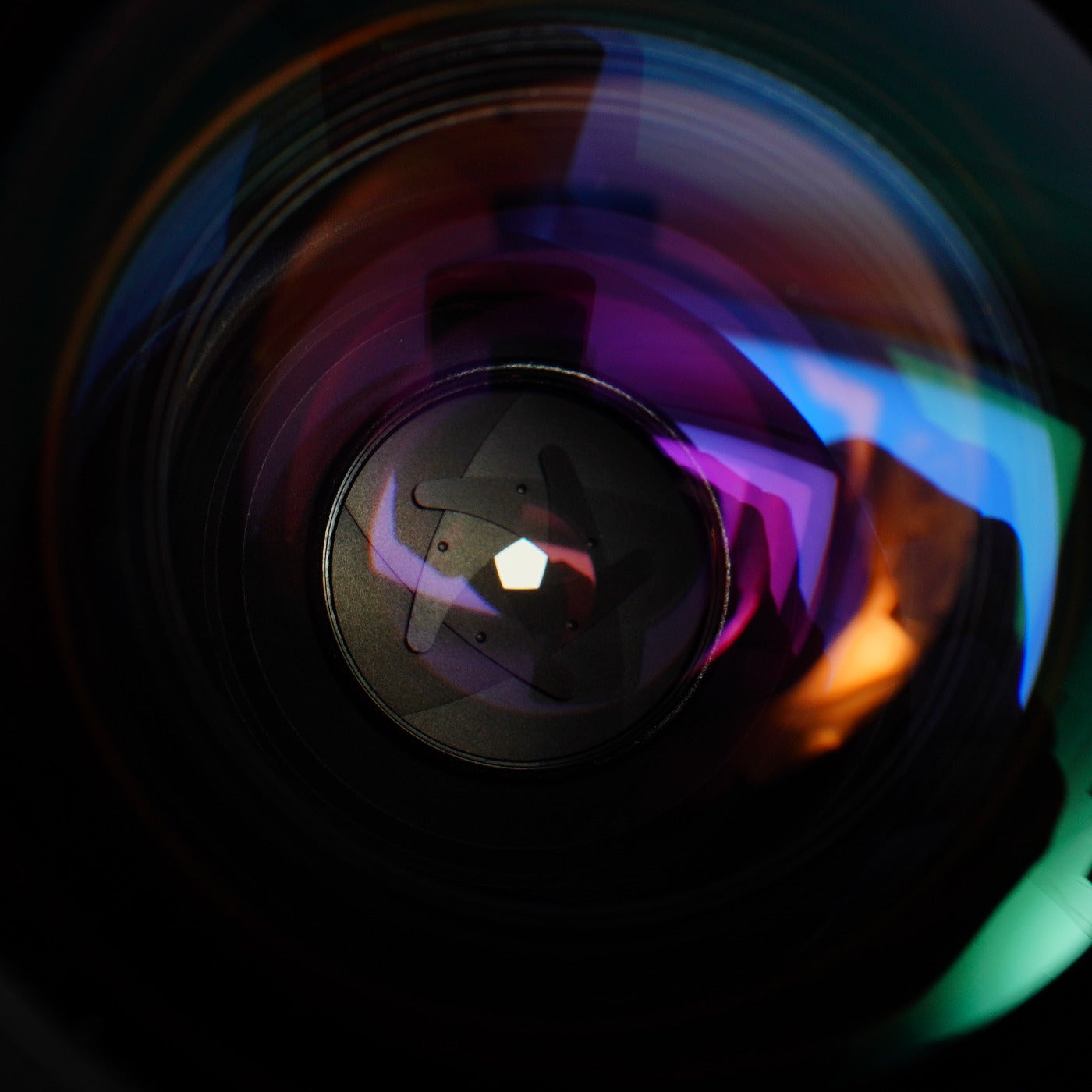 Canon FD 35-70mm F/3.5-4.5 ズームレンズ