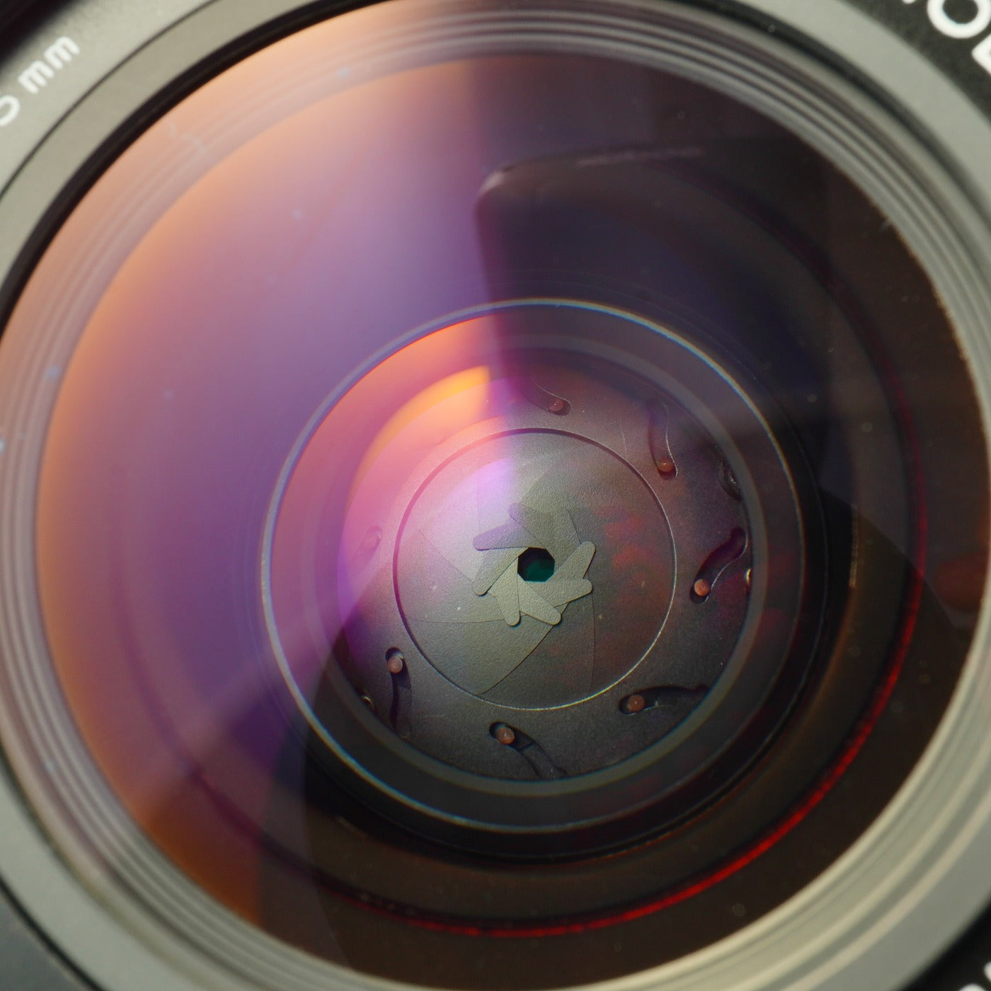 MINOLTA MD ZOOM 28-70mm F/3.5-4.8 ズームレンズ
