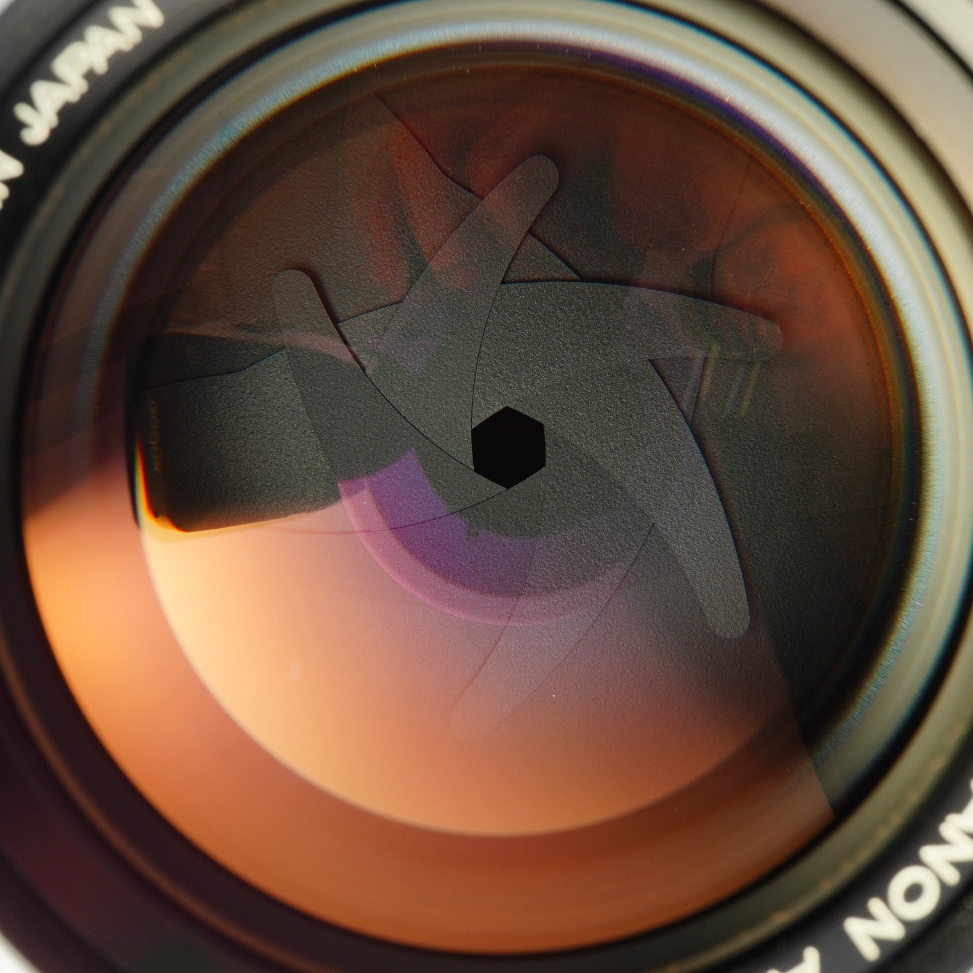 Konica Hexanon AR 85mm F/1.8 単焦点レンズ