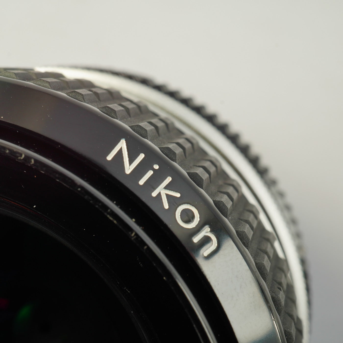 【Serviced】 Nikon Ai Nikkor 28mm F/2.8 単焦点レンズ