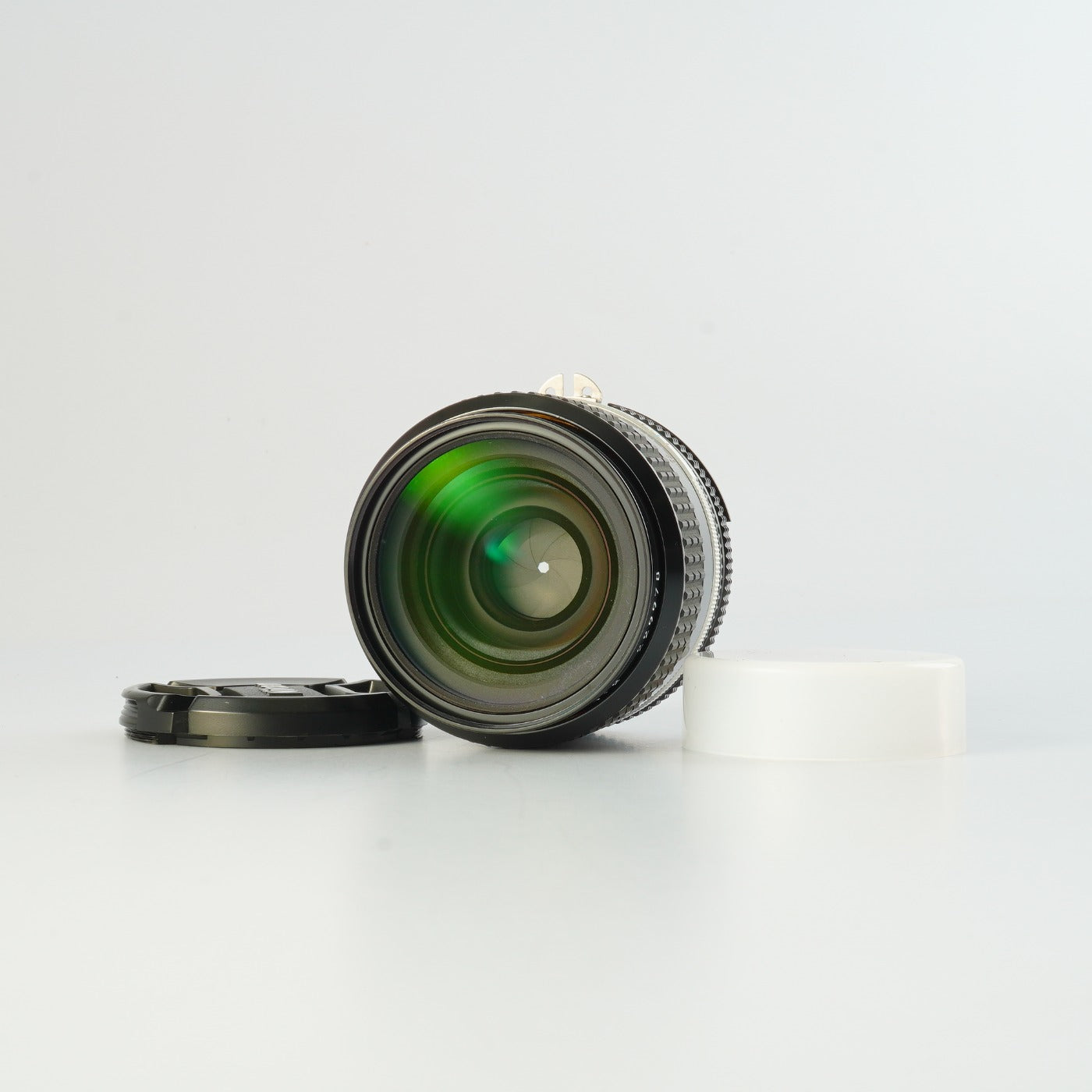 【Overhauled】 Nikon Ai-S NIKKOR 35mm F/2 単焦点レンズ