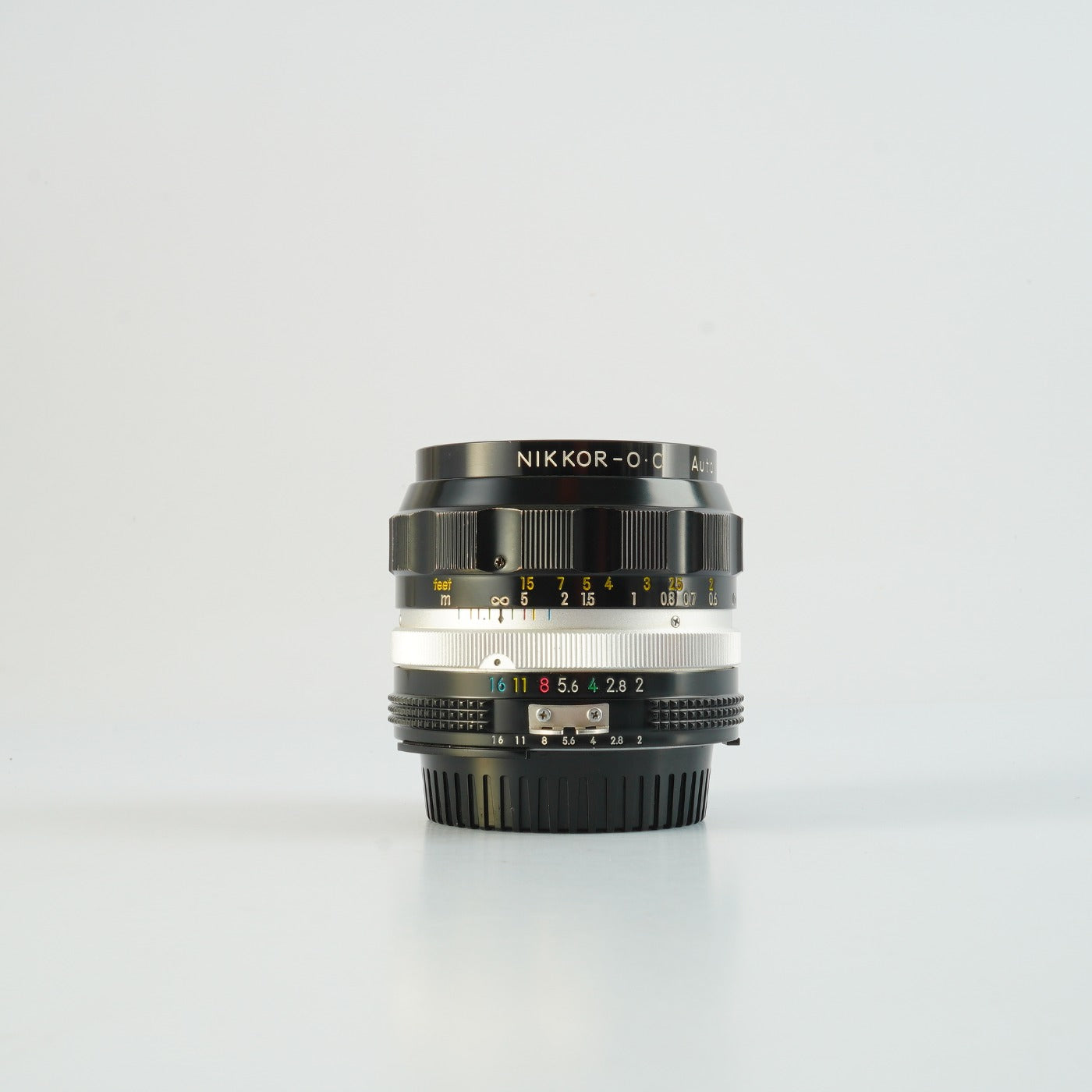 Nikon Ai改 NIKKOR-O.C Auto 35mm F/2 単焦点レンズ