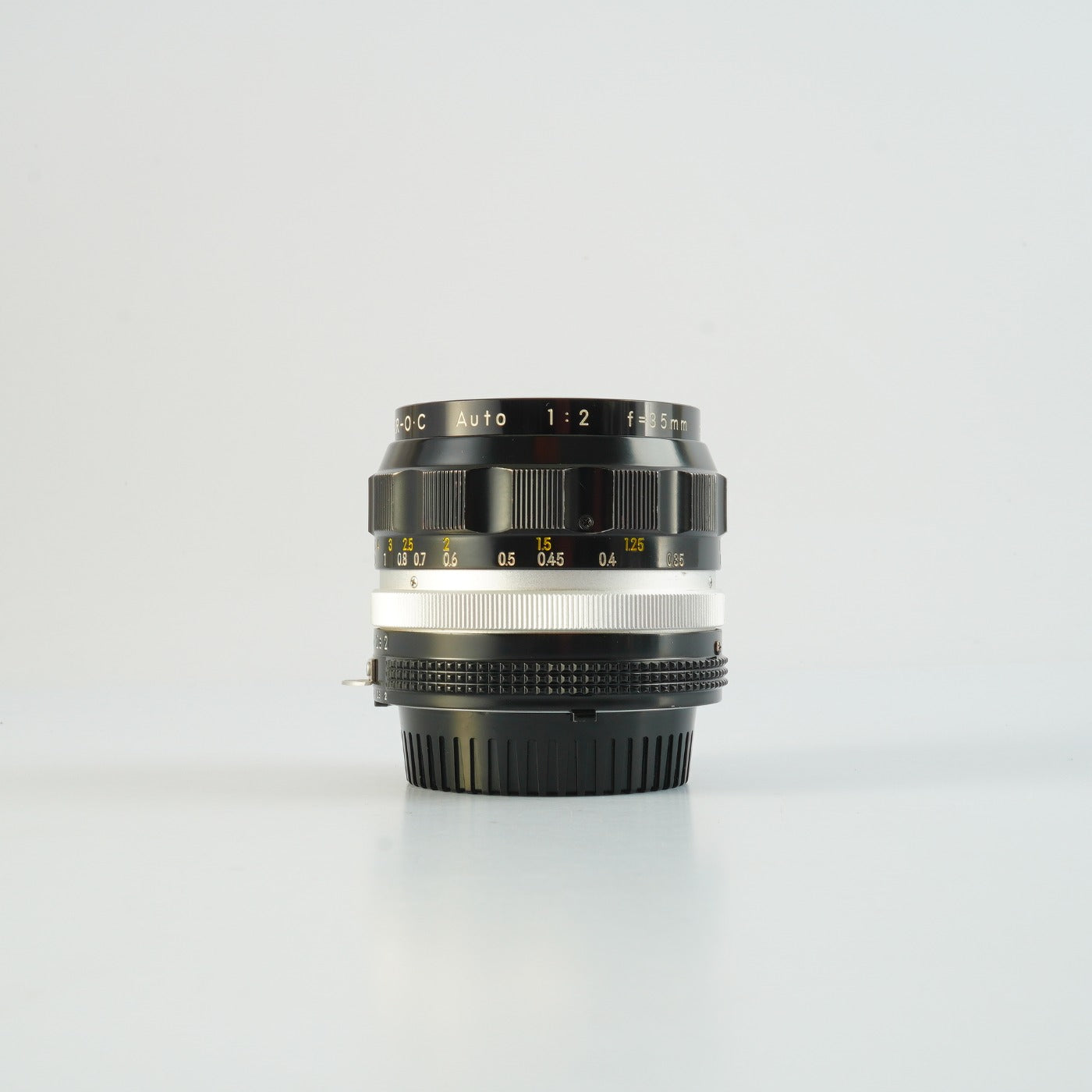 Nikon Ai改 NIKKOR-O.C Auto 35mm F/2 単焦点レンズ