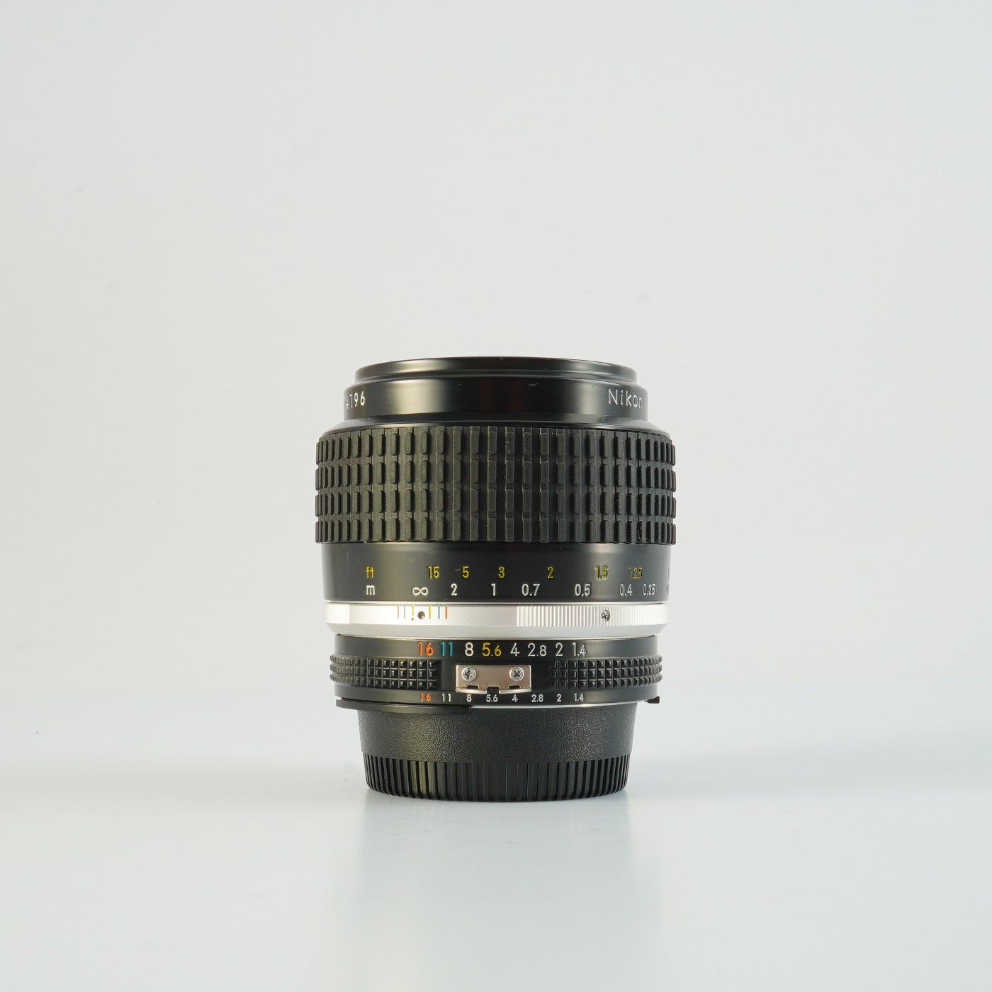 【Serviced】 Nikon Ai-S NIKKOR 35mm F/1.4 単焦点レンズ