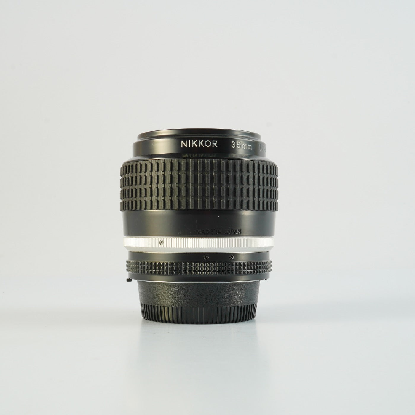 【Serviced】 Nikon Ai-S NIKKOR 35mm F/1.4 単焦点レンズ