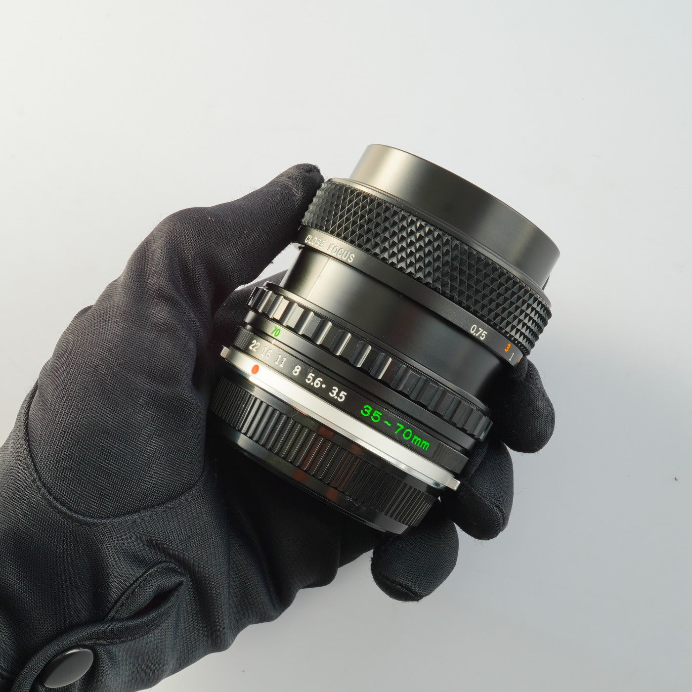 OLYMPUS OM-SYSTEM S ZUIKO AUTO-ZOOM 35-70mm F/3.5-4.5 ズームレンズ