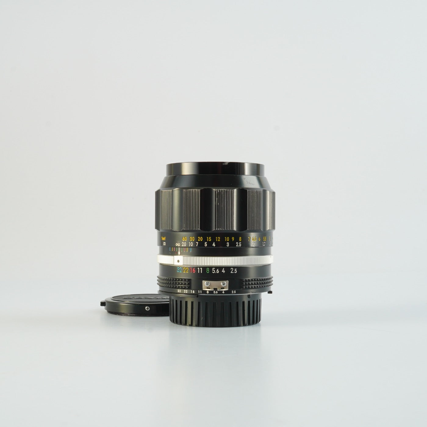 Nikon Ai改 NIKKOR-P.C Auto 105mm F/2.5 単焦点レンズ