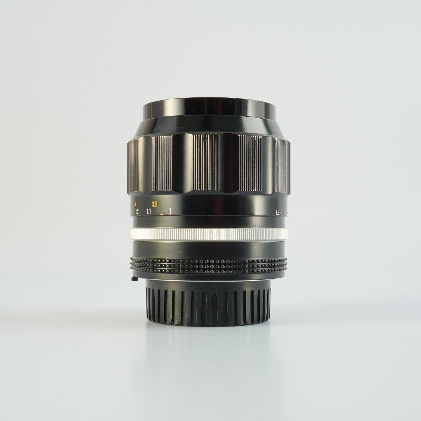 Nikon Ai改 NIKKOR-P.C Auto 105mm F/2.5 単焦点レンズ
