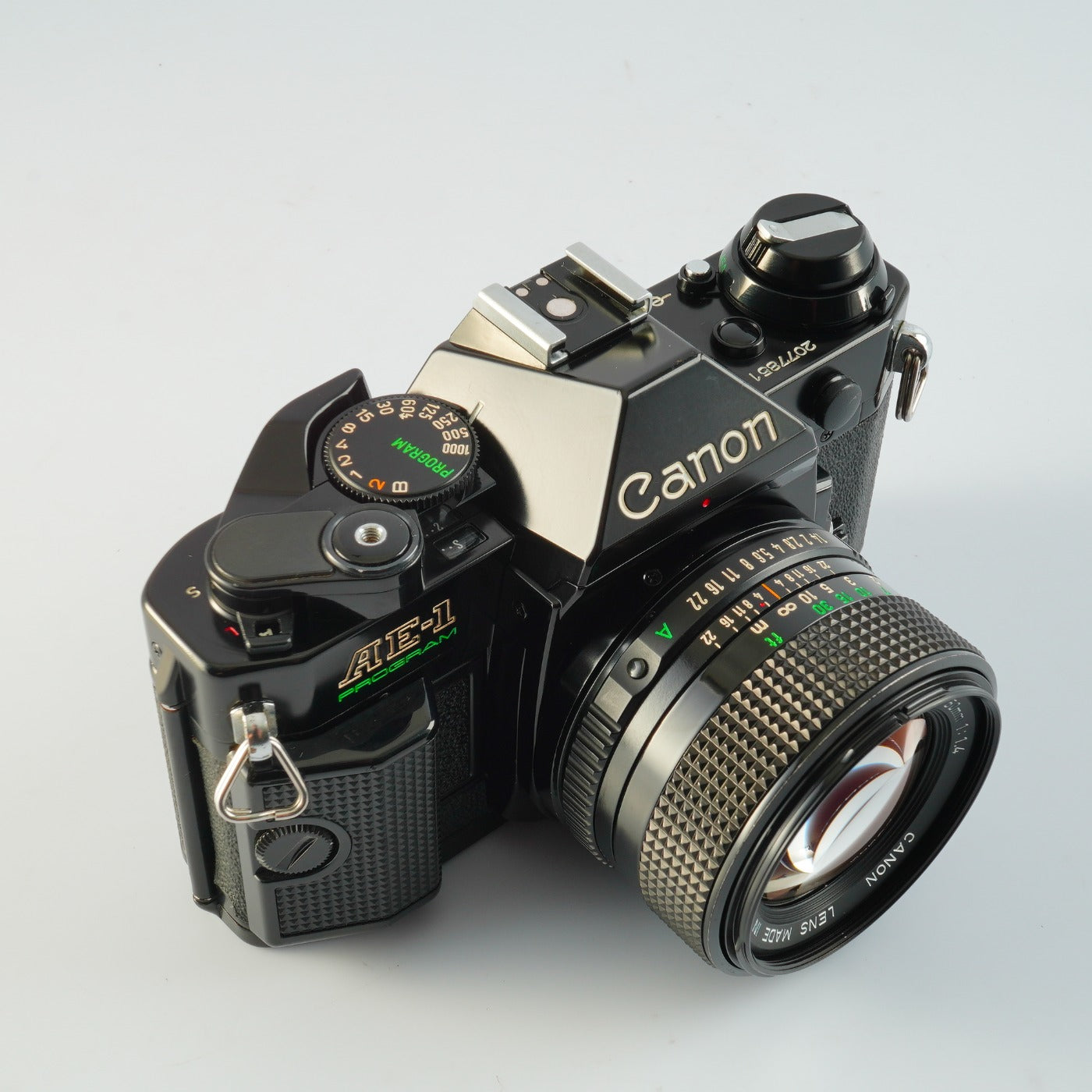 【Serviced】 Canon AE-1 Program Black + New FD 50mm F/1.4 MF フィルム一眼レフカメラ