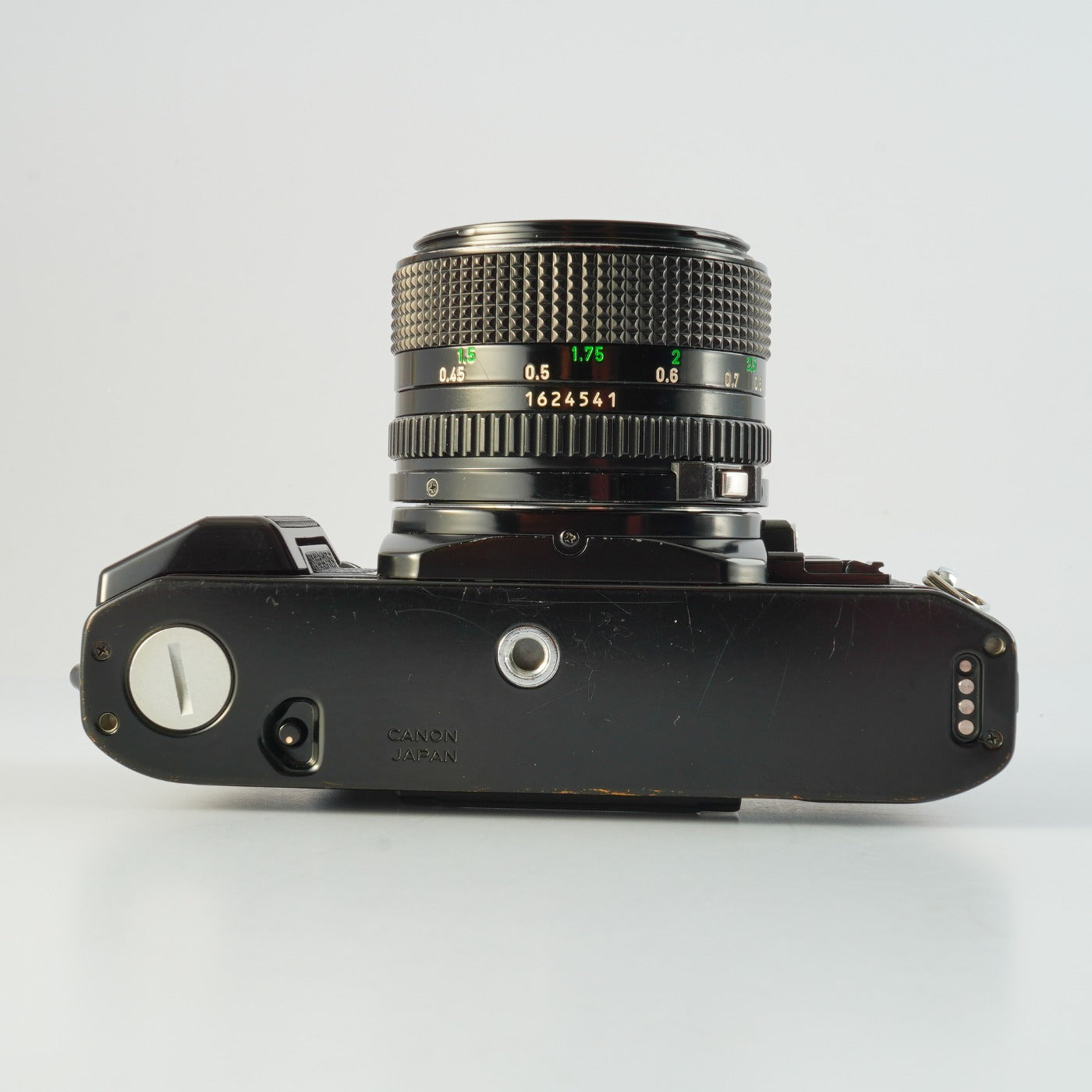 【Serviced】 Canon AE-1 Program Black + New FD 50mm F/1.4 MF フィルム一眼レフカメラ