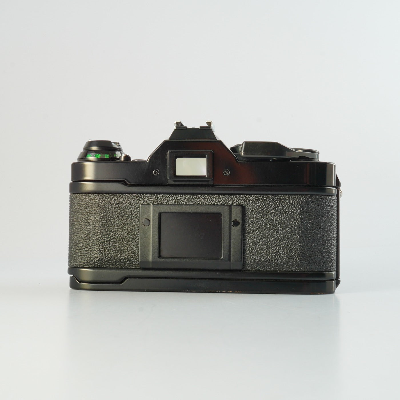 【Serviced】 Canon AE-1 Program Black + New FD 50mm F/1.4 MF フィルム一眼レフカメラ