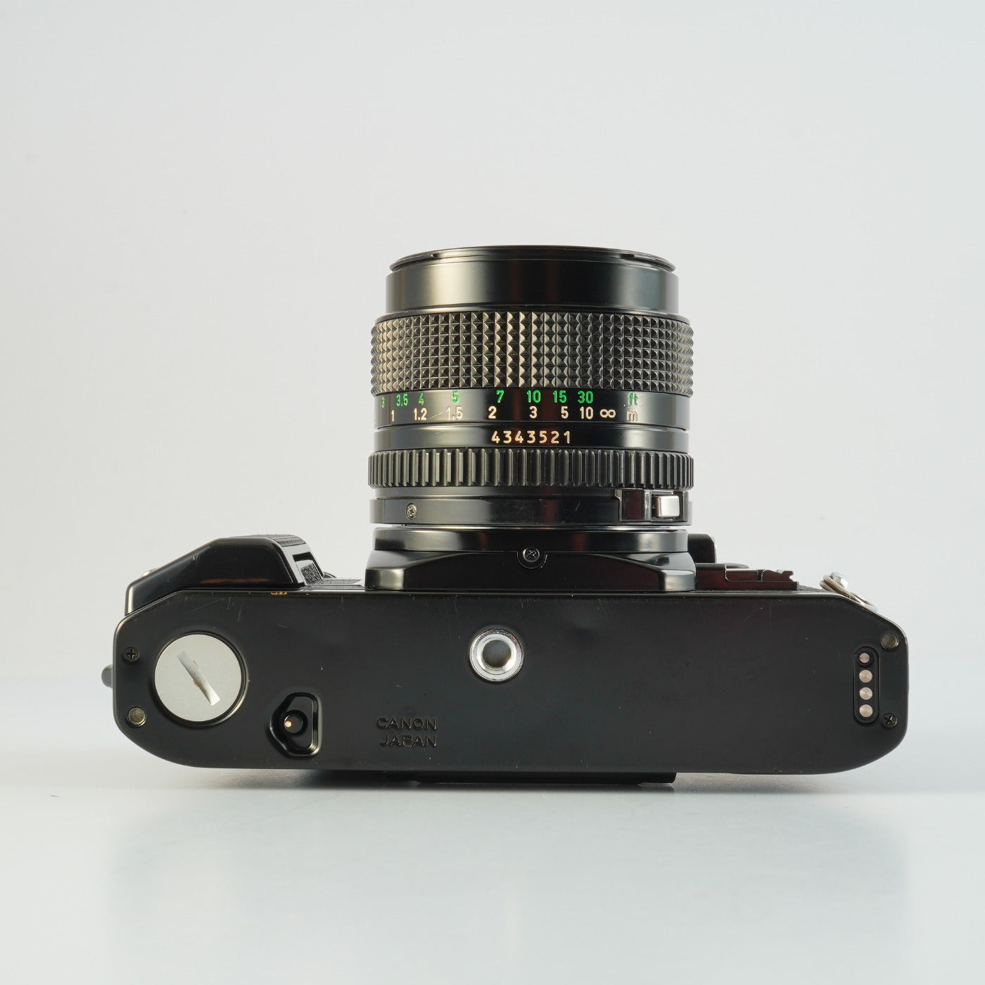 【Serviced】 Canon AE-1 Program Black + New FD 50mm F/1.4 MF フィルム一眼レフカメラ
