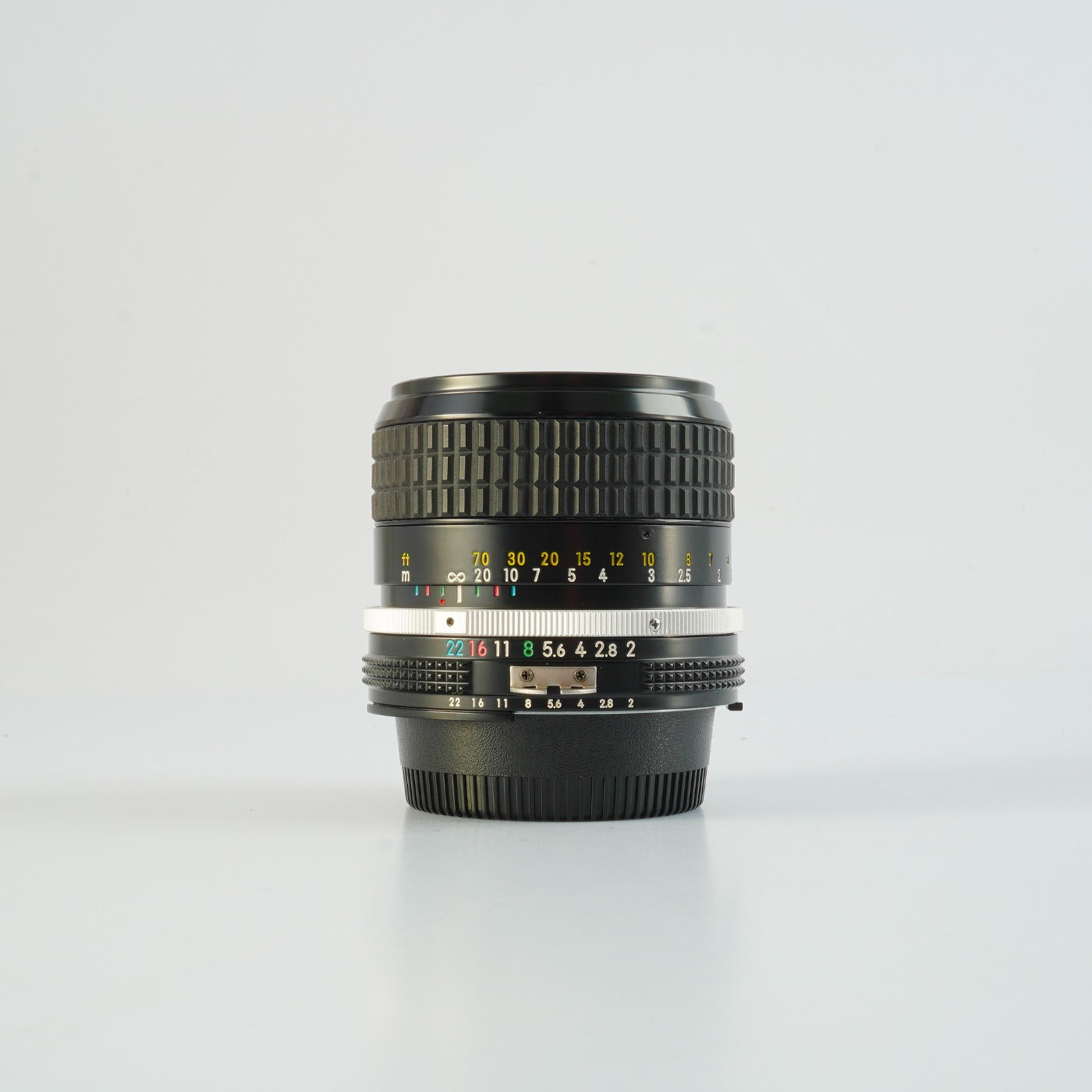 【Serviced】 Nikon Ai NIKKOR 85mm F/2 単焦点レンズ