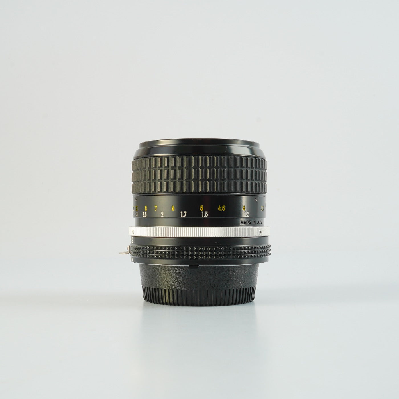 【Serviced】 Nikon Ai NIKKOR 85mm F/2 単焦点レンズ
