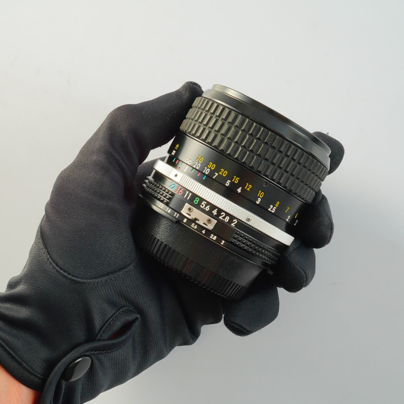 【Serviced】 Nikon Ai NIKKOR 85mm F/2 単焦点レンズ