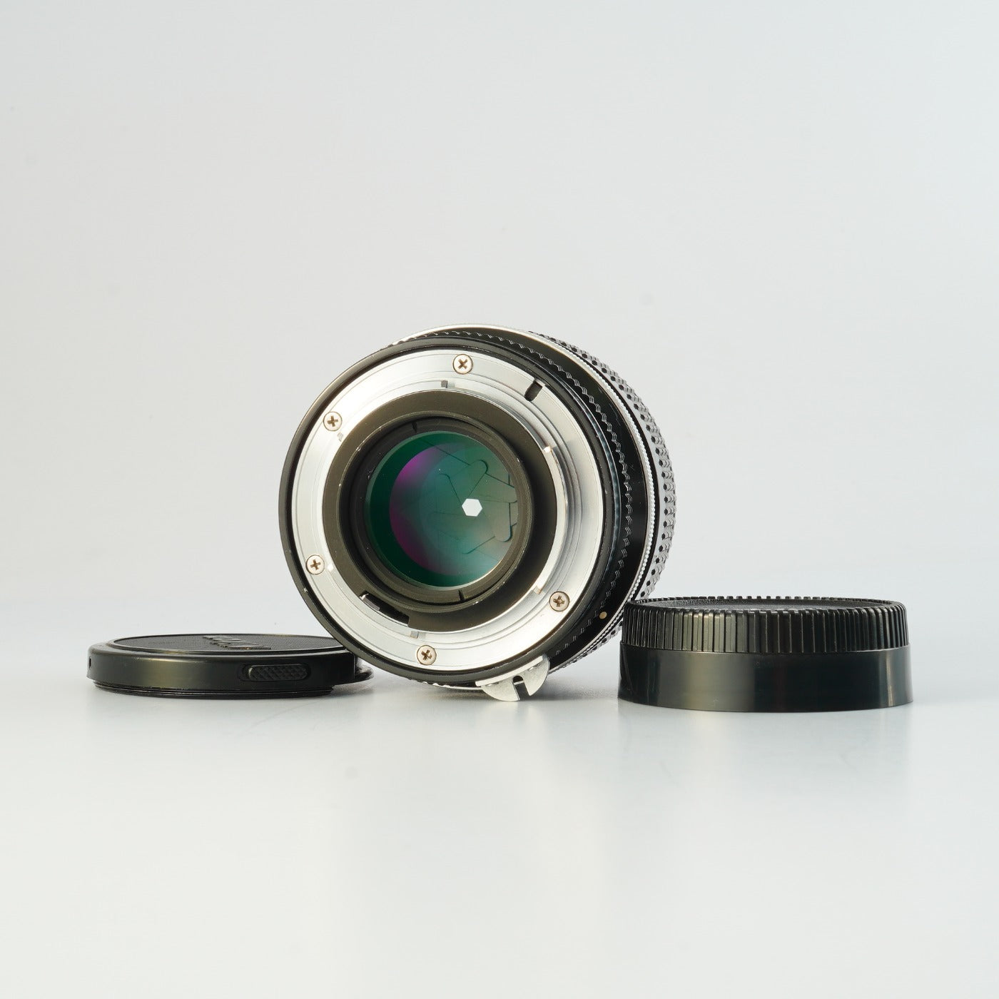 【Serviced】 Nikon 非Ai New Nikkor 85mm F/1.8 単焦点レンズ