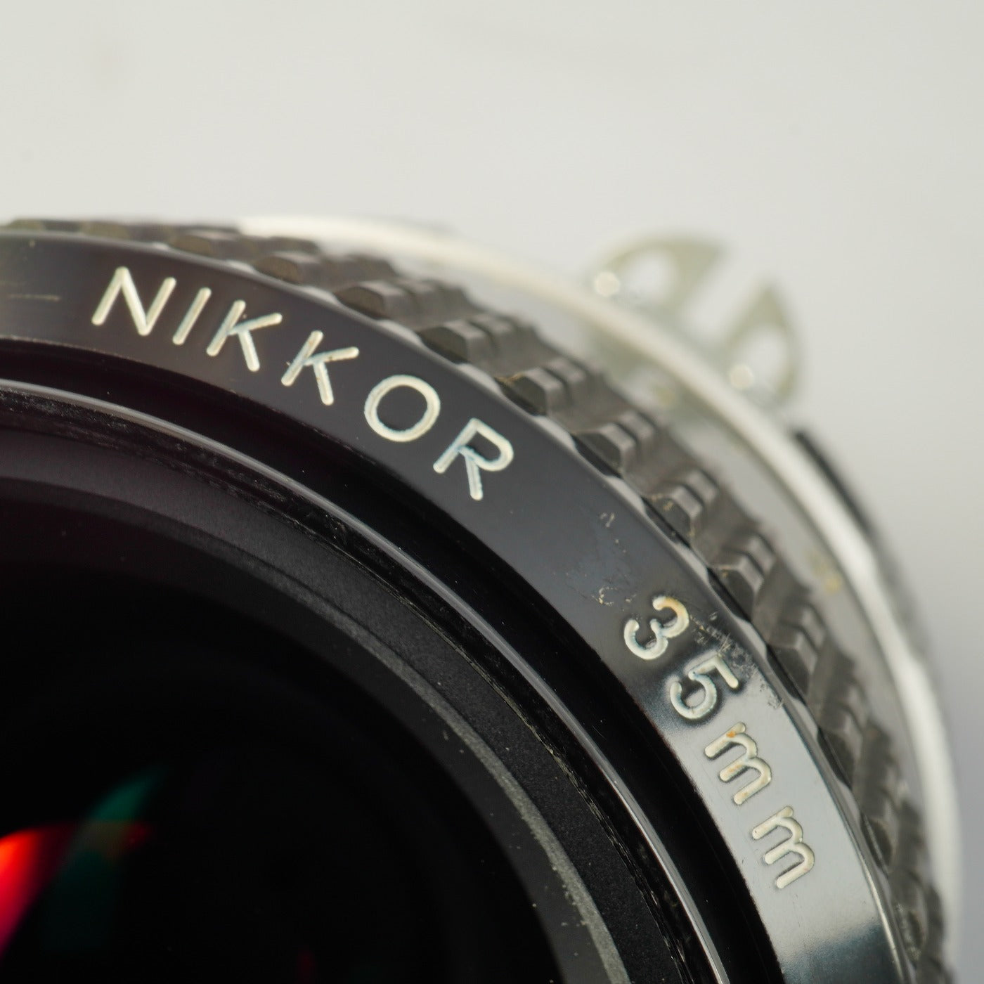 【Serviced】 Nikon Ai Nikkor 35mm F/2 単焦点レンズ