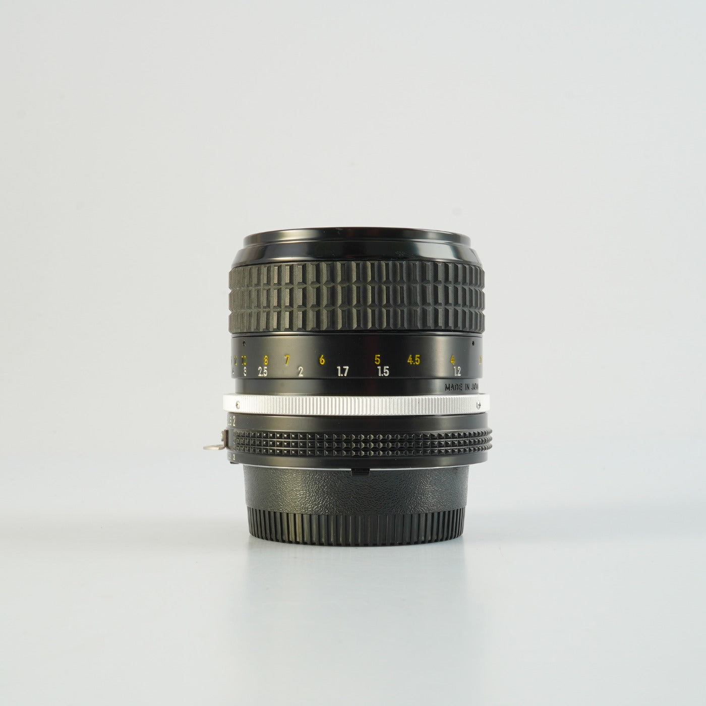 【Serviced】 Nikon Ai NIKKOR 85mm F/2 単焦点レンズ
