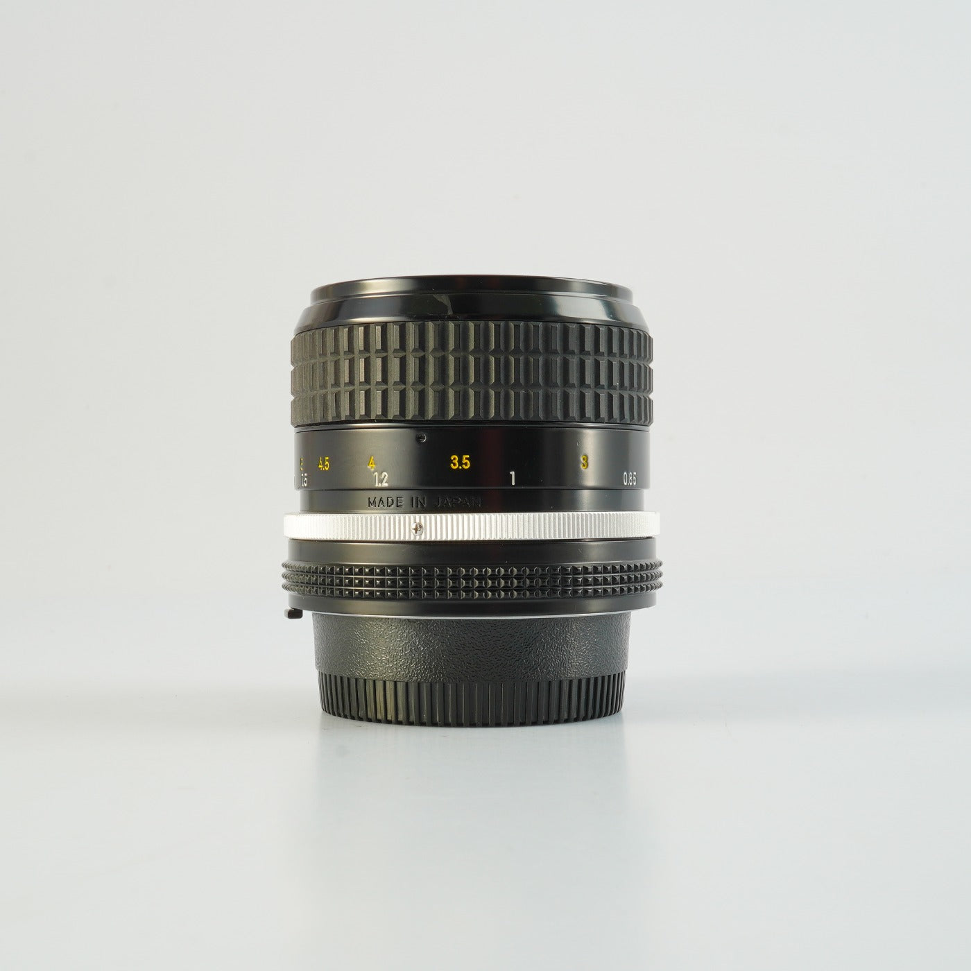 【Serviced】 Nikon Ai NIKKOR 85mm F/2 単焦点レンズ