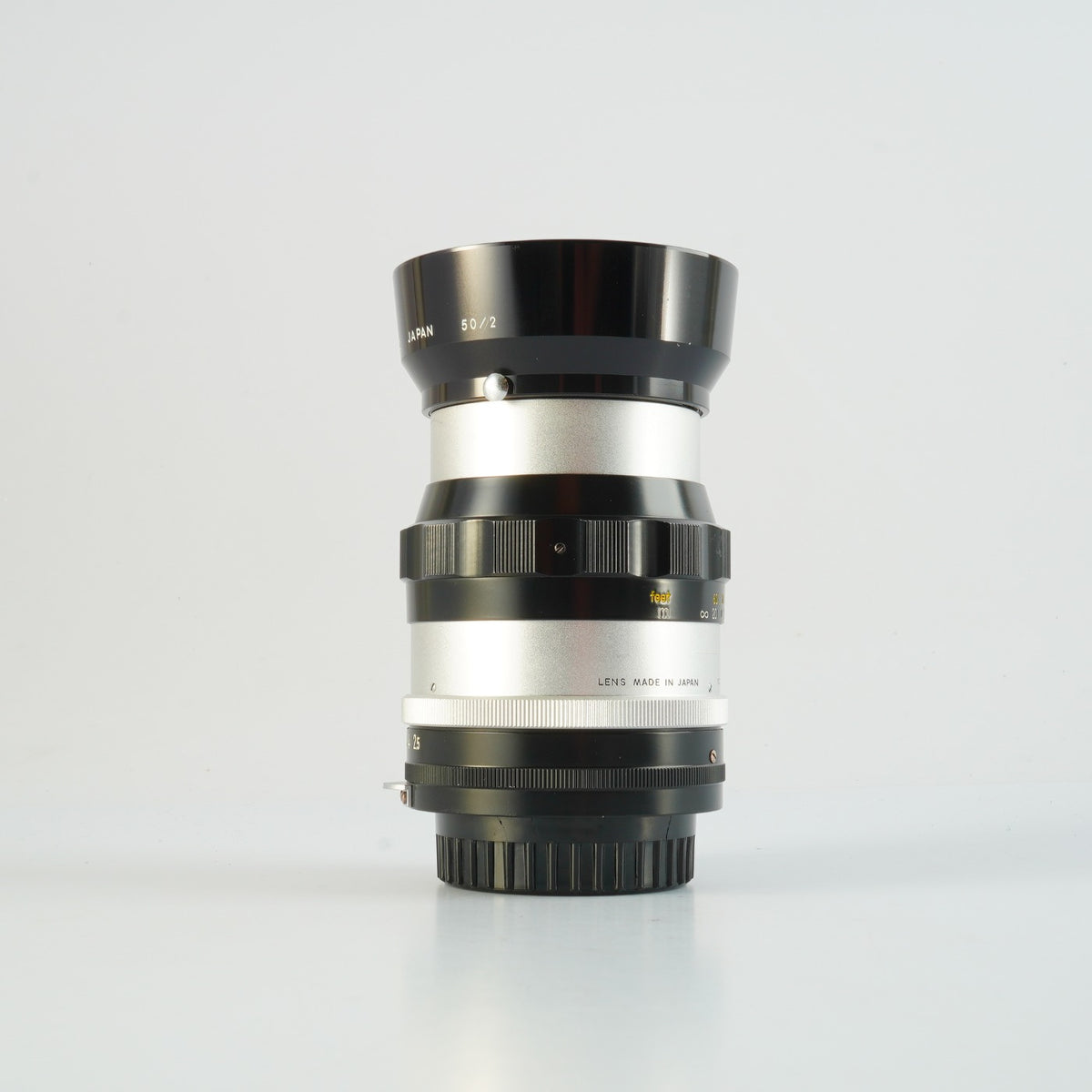 【Serviced】 Nikon 非Ai NIKKOR-P Auto 10.5cm 105mm F/2.5 PAT. PEND 単焦点レンズ