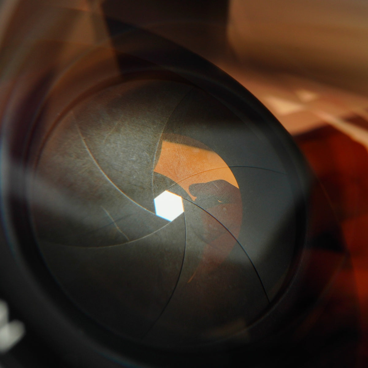 【Serviced】 Nikon 非Ai NIKKOR-P Auto 10.5cm 105mm F/2.5 PAT. PEND 単焦点レンズ