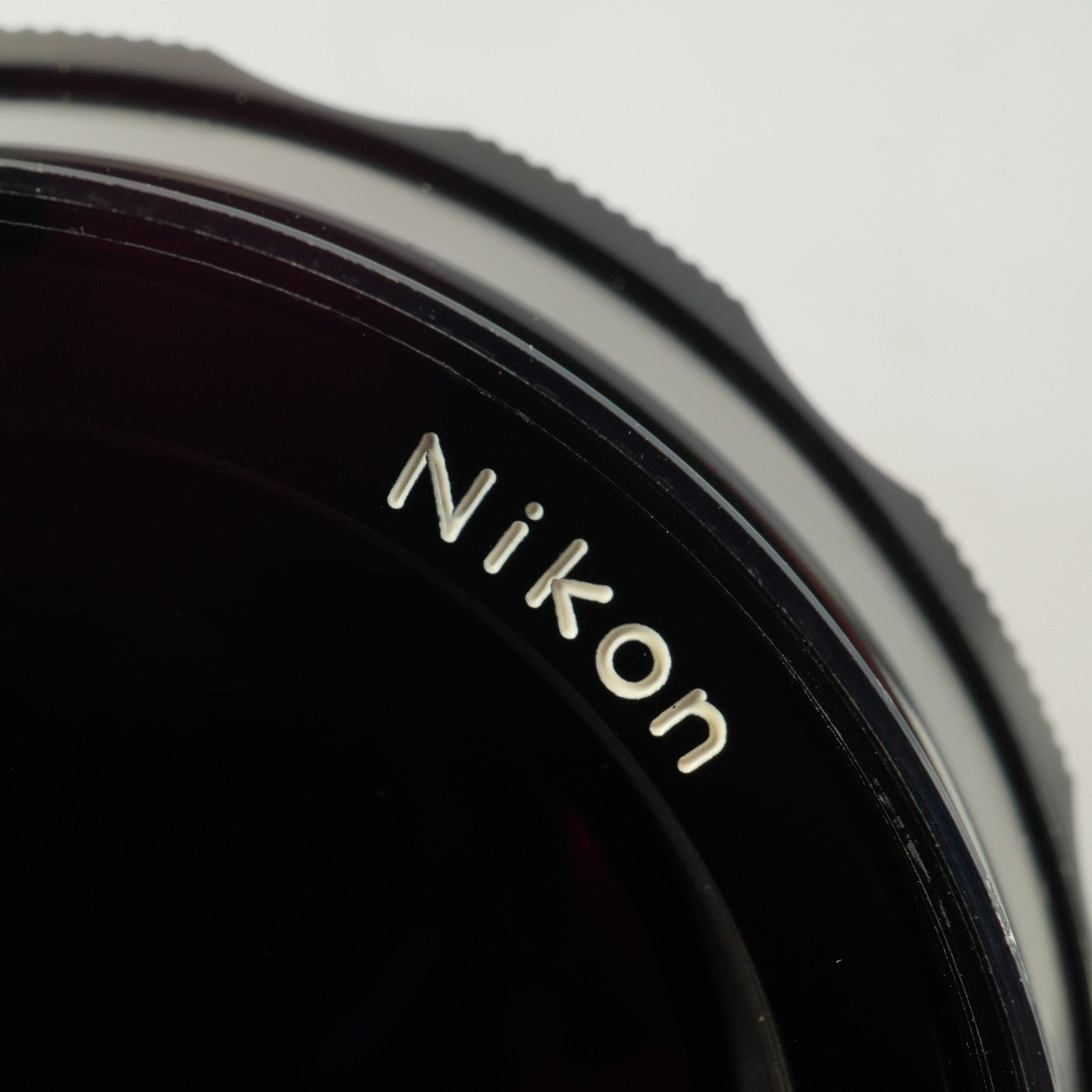 【Serviced】 Nikon 非Ai NIKKOR-P Auto 105mm F/2.5 単焦点レンズ